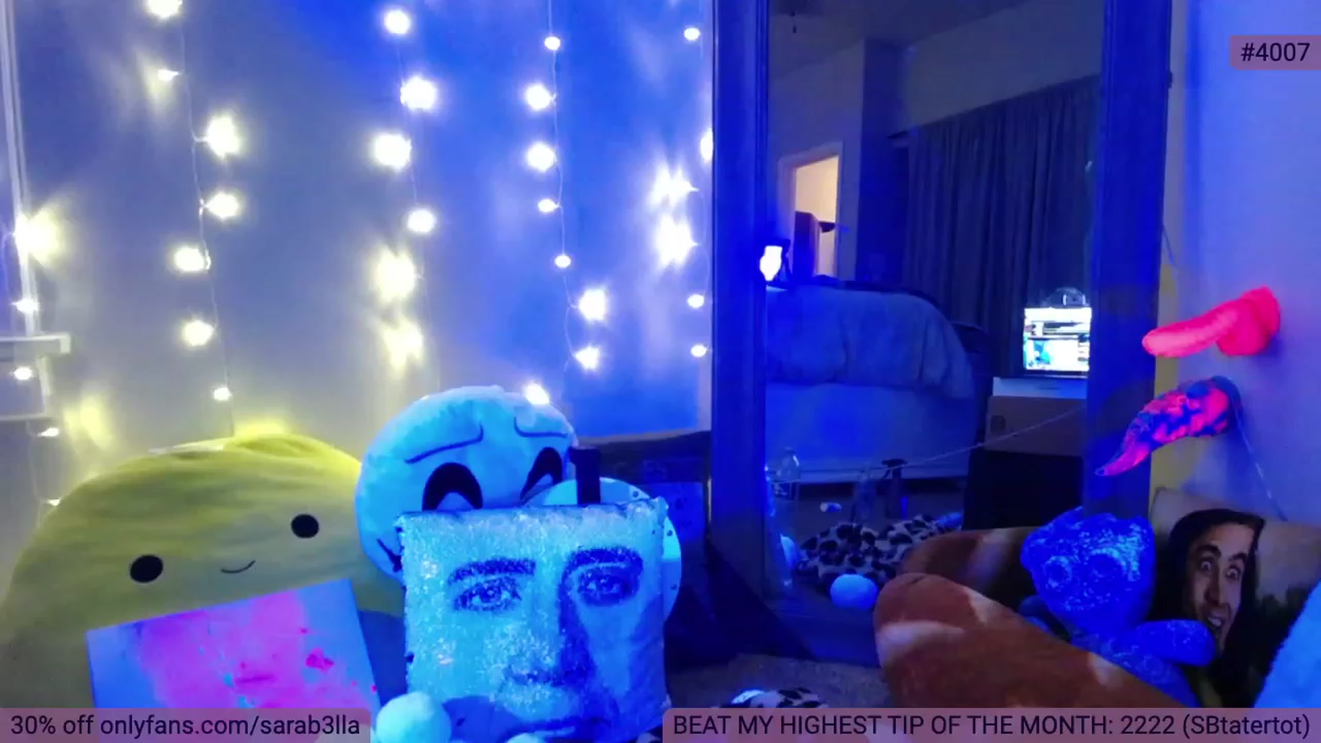 Gallery image thumbnail from SaraBellaaa's myfreecams stream on, 01/01/2024, 02:49 image 10 of 20