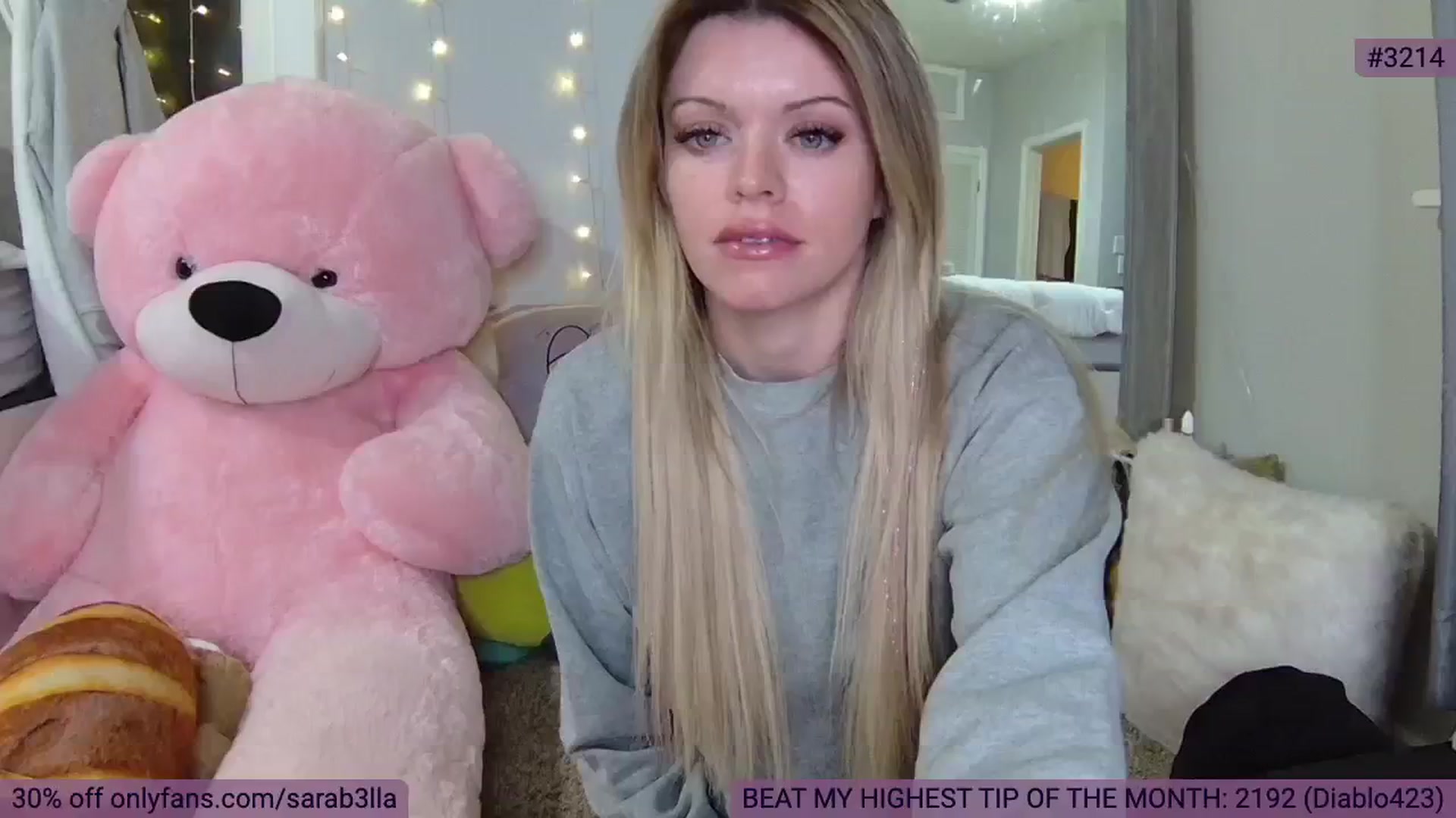 Gallery image thumbnail from SaraBellaaa's myfreecams stream on, 04/23/2024, 02:32 image 6 of 20