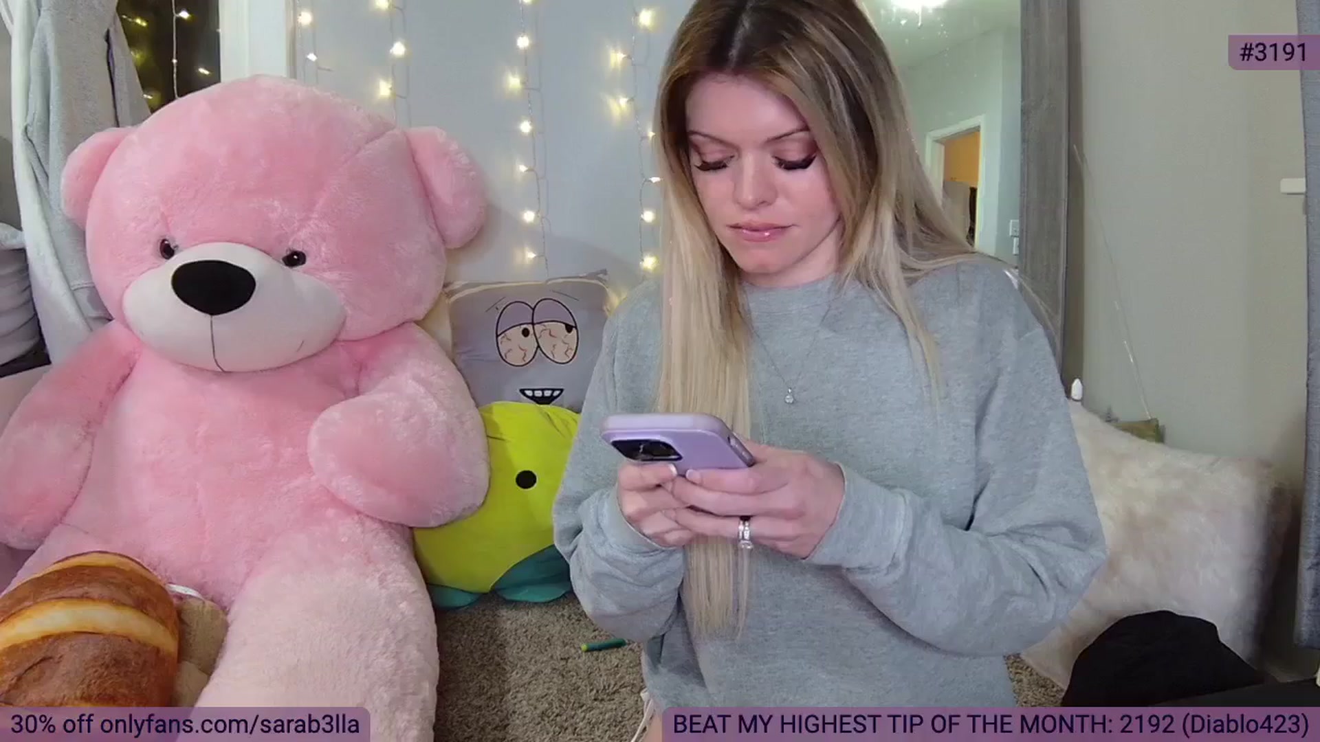 Gallery image thumbnail from SaraBellaaa's myfreecams stream on, 04/23/2024, 02:32 image 14 of 20