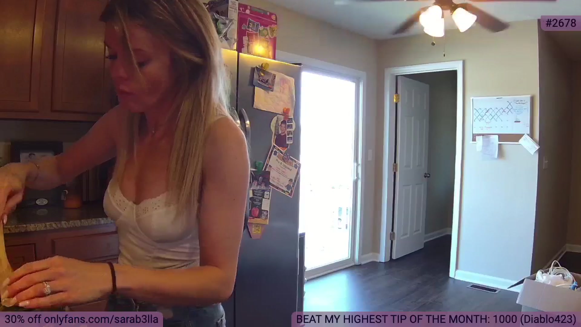 Gallery image thumbnail from SaraBellaaa's myfreecams stream on, 09/06/2024, 16:51 image 13 of 20