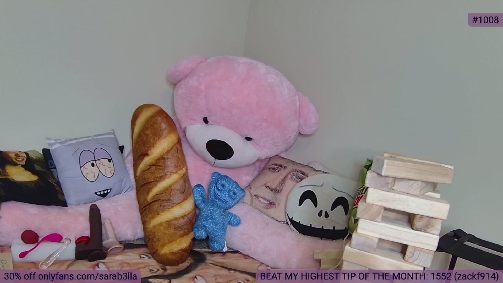 Gallery image thumbnail from SaraBellaaa's myfreecams stream on, 10/03/2024, 01:04 image 12 of 20