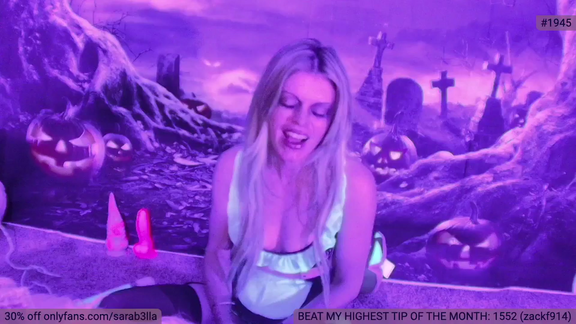 Gallery image thumbnail from SaraBellaaa's myfreecams stream on, 10/06/2024, 01:29 image 10 of 20