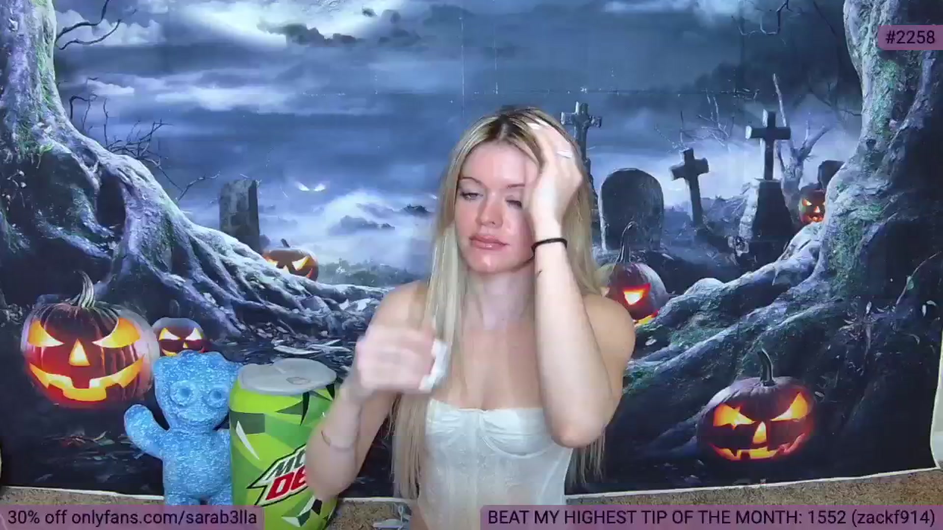 Gallery image thumbnail from SaraBellaaa's myfreecams stream on, 10/17/2024, 14:17 image 10 of 20