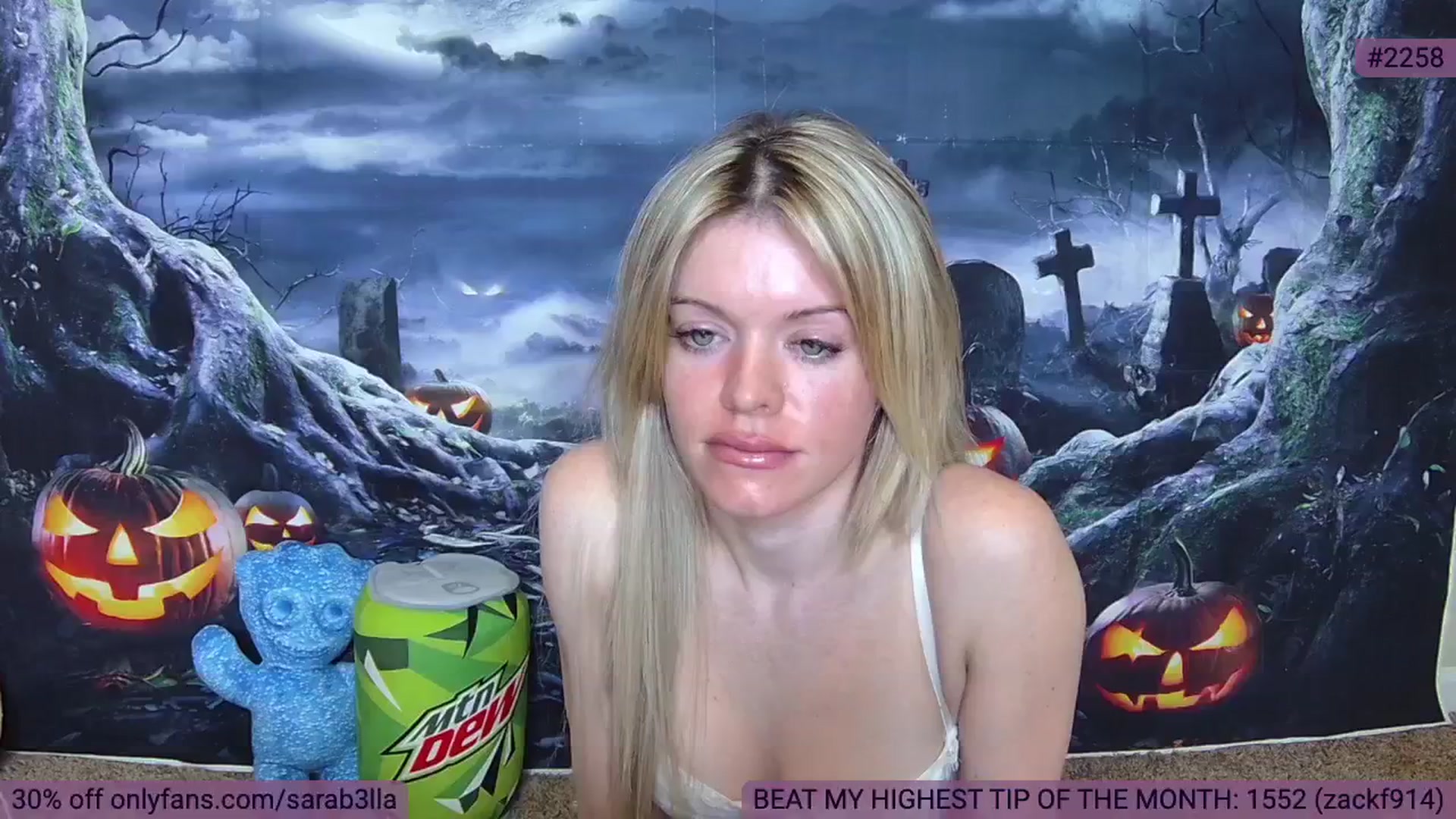 Gallery image thumbnail from SaraBellaaa's myfreecams stream on, 10/17/2024, 14:17 image 8 of 20