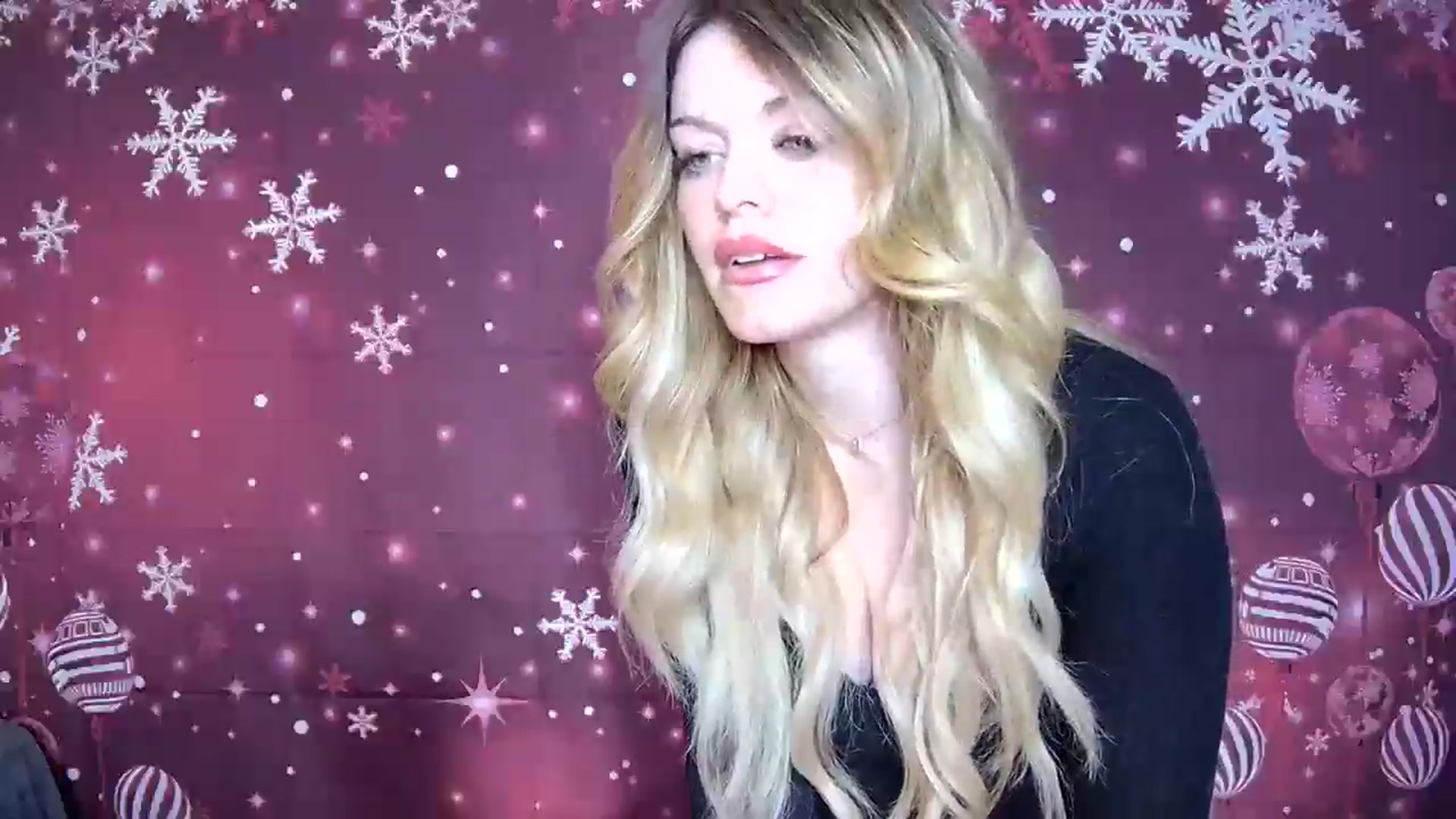 Gallery image thumbnail from SaraBellaaa's myfreecams stream on, 11/20/2025, 17:15 image 13 of 20