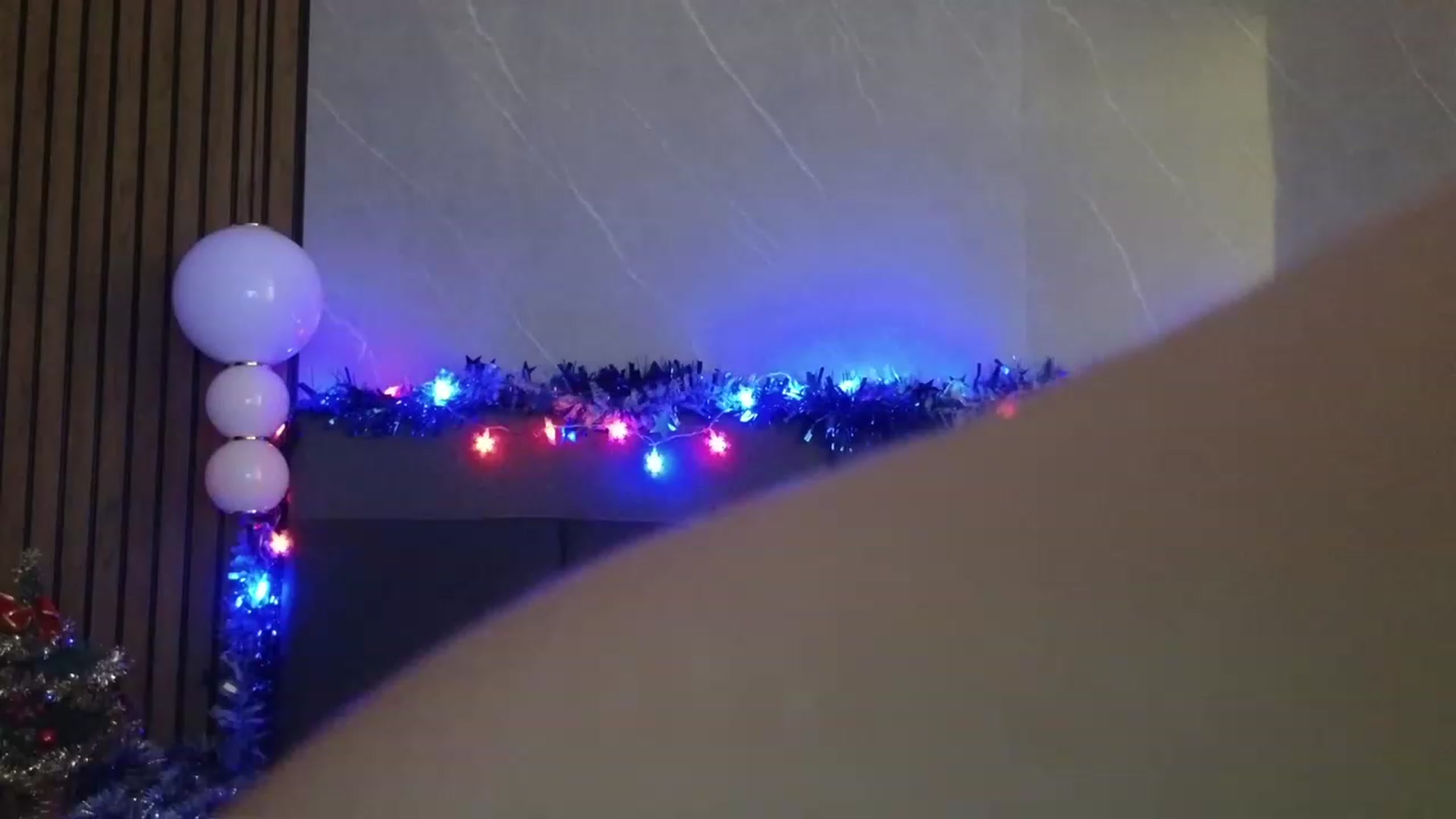 Gallery image thumbnail from SaraDimond's myfreecams stream on, 01/09/2024, 10:59 image 2 of 20