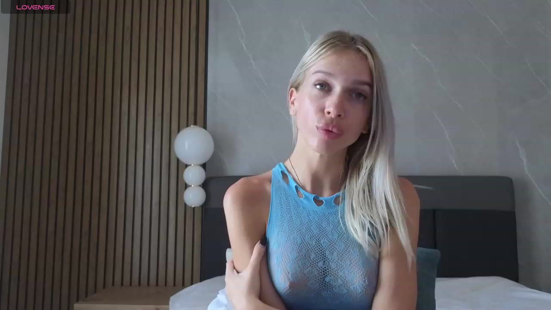 Gallery image thumbnail from SaraDimond's myfreecams stream on, 02/23/2024, 12:31 image 5 of 20
