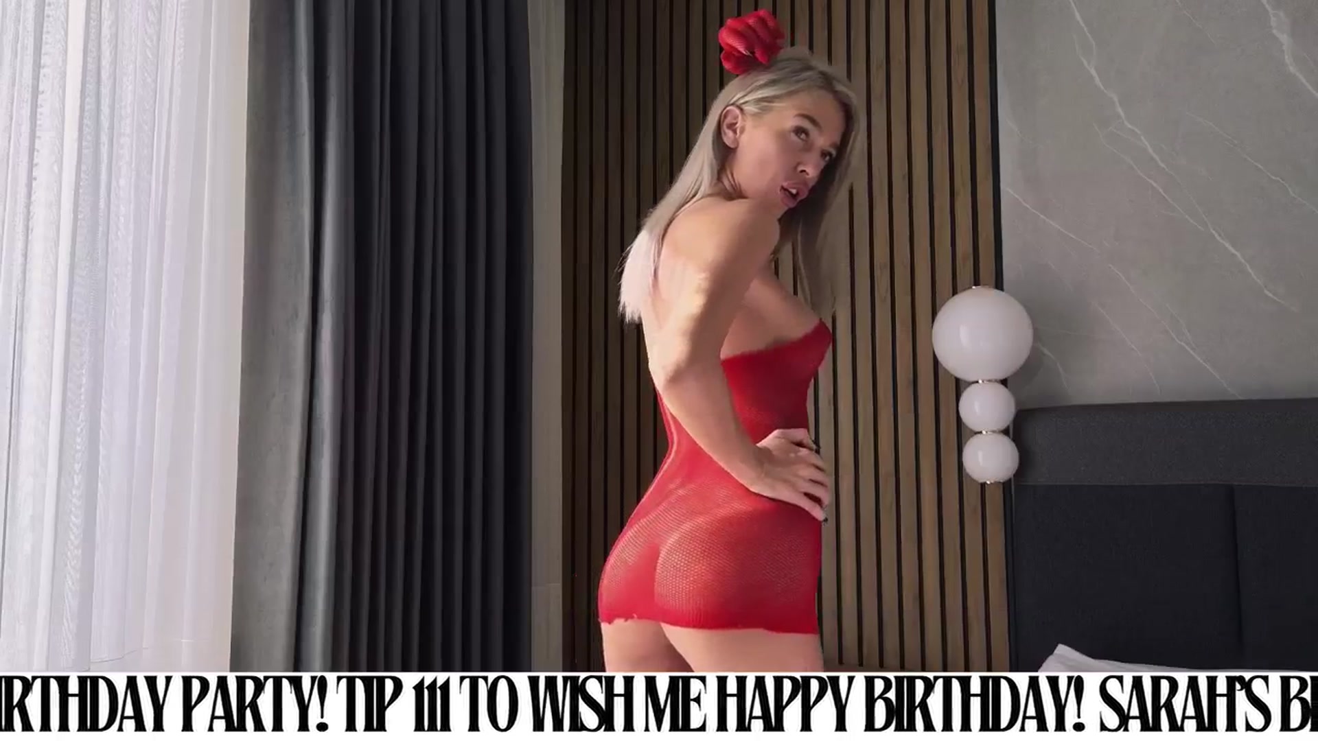 Gallery image thumbnail from SaraDimond's myfreecams stream on, 07/24/2024, 06:17 image 16 of 20