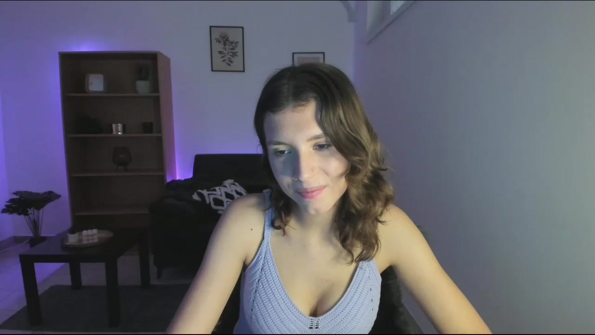 Gallery image thumbnail from SaraJaay18's myfreecams stream on, 11/18/2022, 15:13 image 9 of 20