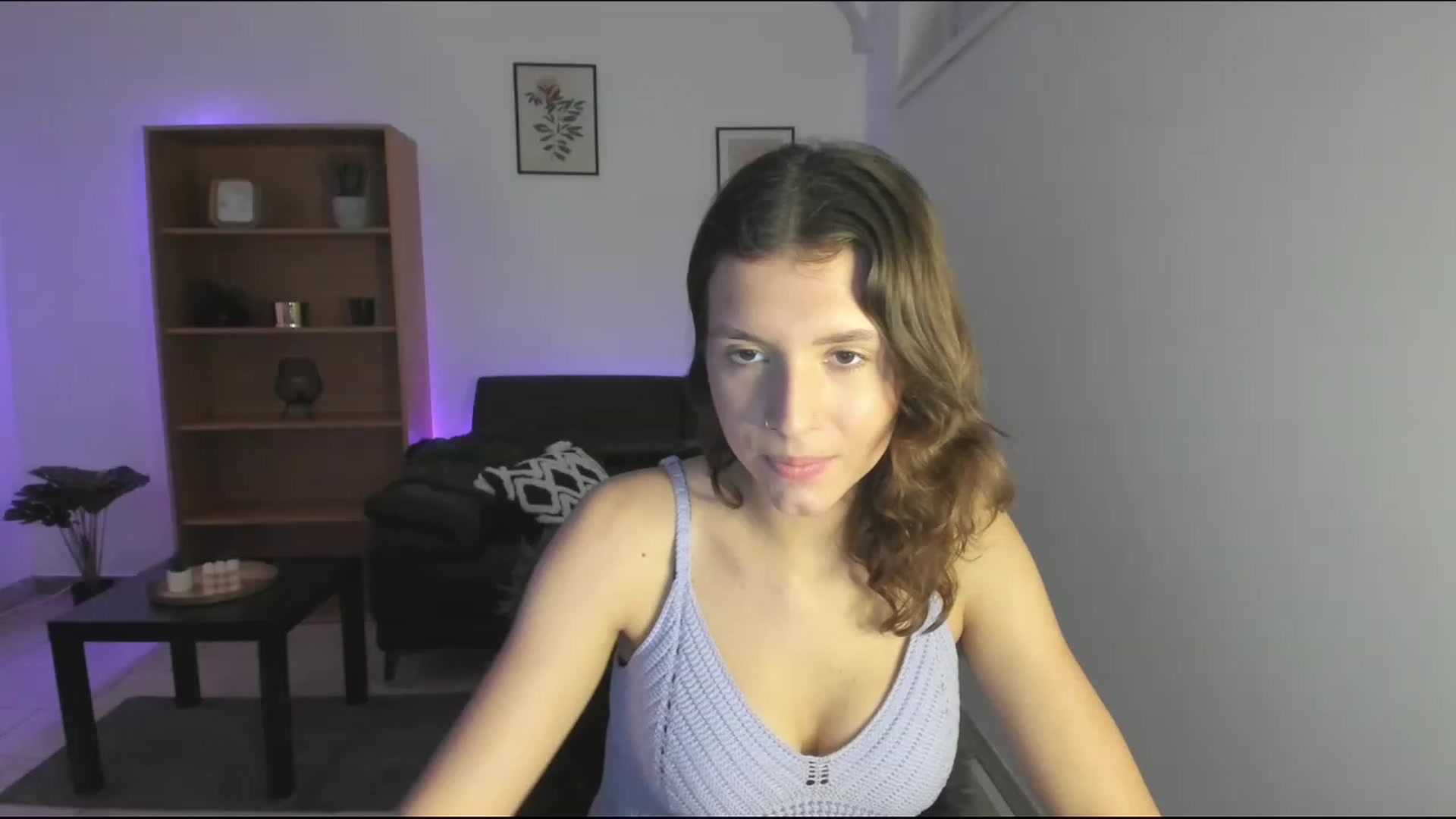 Gallery image thumbnail from SaraJaay18's myfreecams stream on, 11/18/2022, 17:11 image 14 of 20