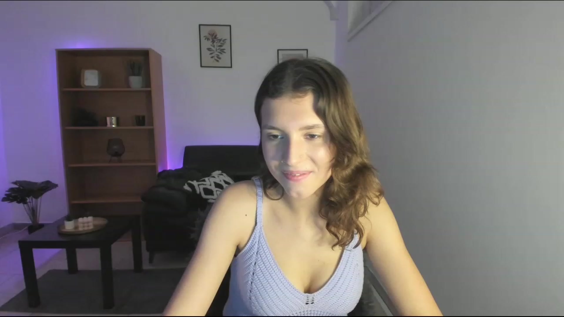 Gallery image thumbnail from SaraJaay18's myfreecams stream on, 11/18/2022, 17:11 image 11 of 20