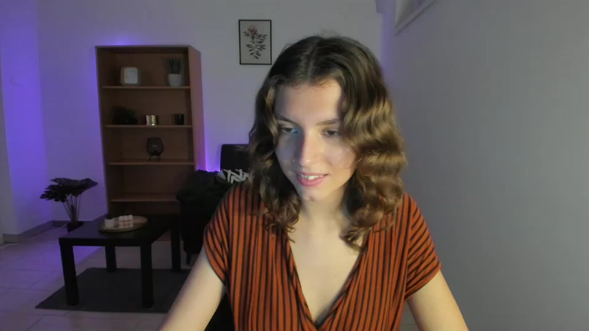 Gallery image thumbnail from SaraJaay18's myfreecams stream on, 11/24/2022, 17:36 image 2 of 20