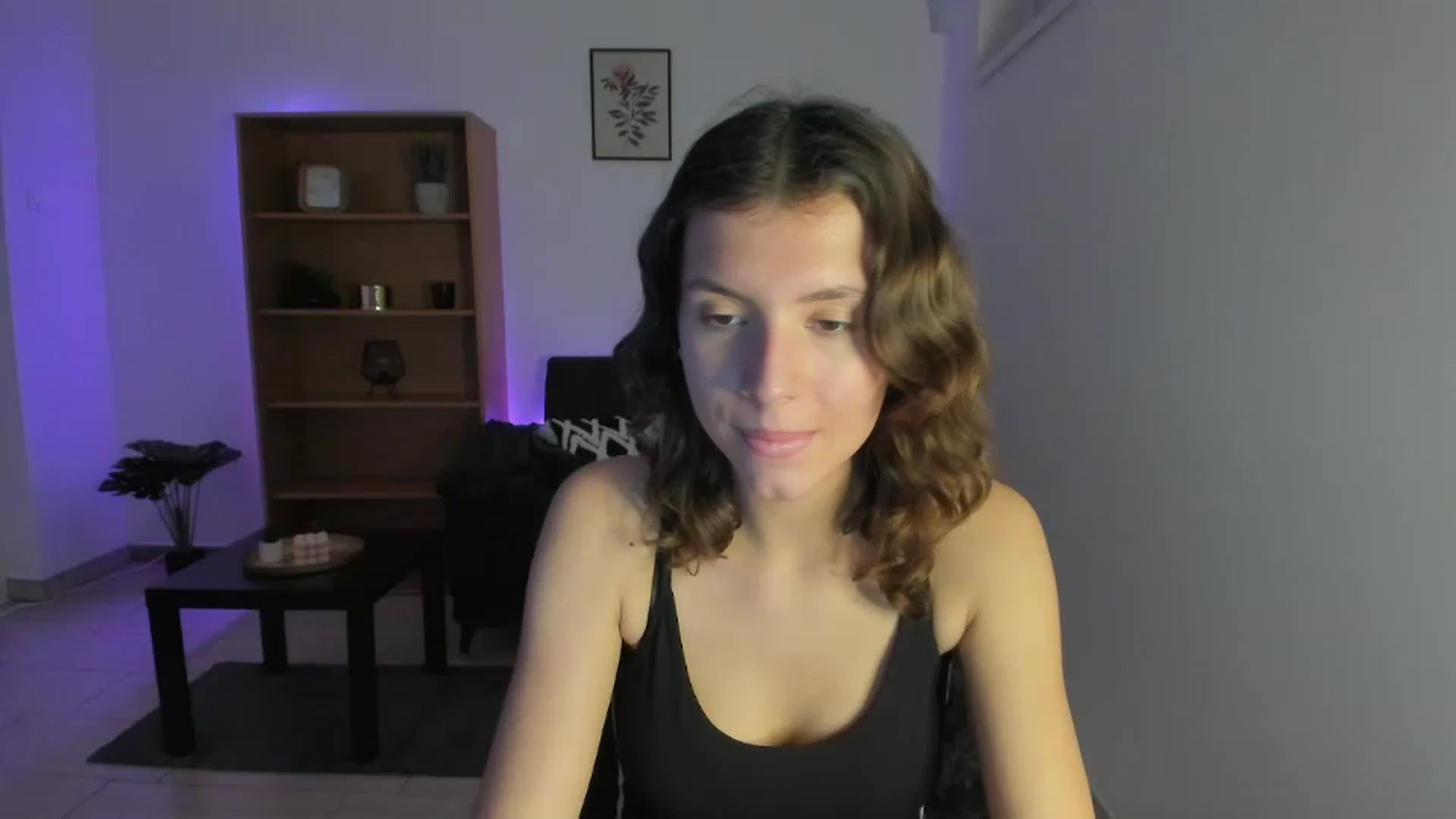 Gallery image thumbnail from SaraJaay18's myfreecams stream on, 11/25/2022, 16:13 image 3 of 20