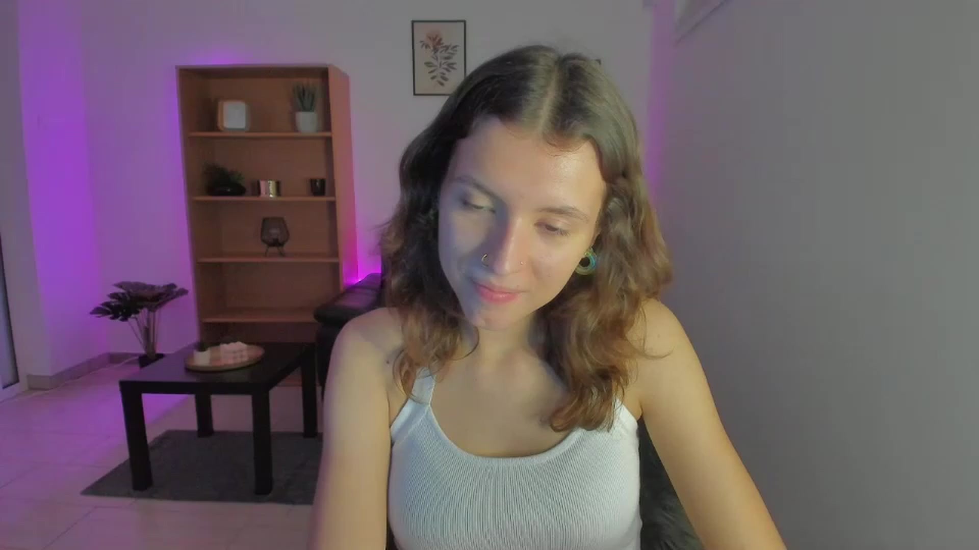 Gallery image thumbnail from SaraJaay18's myfreecams stream on, 01/04/2023, 15:10 image 10 of 20
