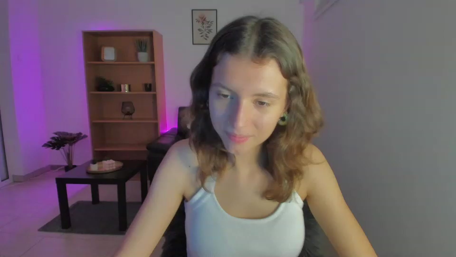 Gallery image thumbnail from SaraJaay18's myfreecams stream on, 01/04/2023, 15:10 image 20 of 20
