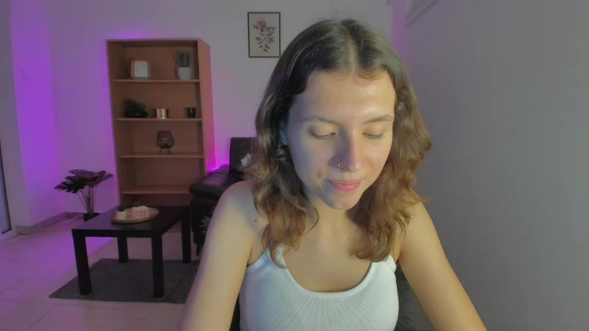 Gallery image thumbnail from SaraJaay18's myfreecams stream on, 01/04/2023, 15:10 image 18 of 20