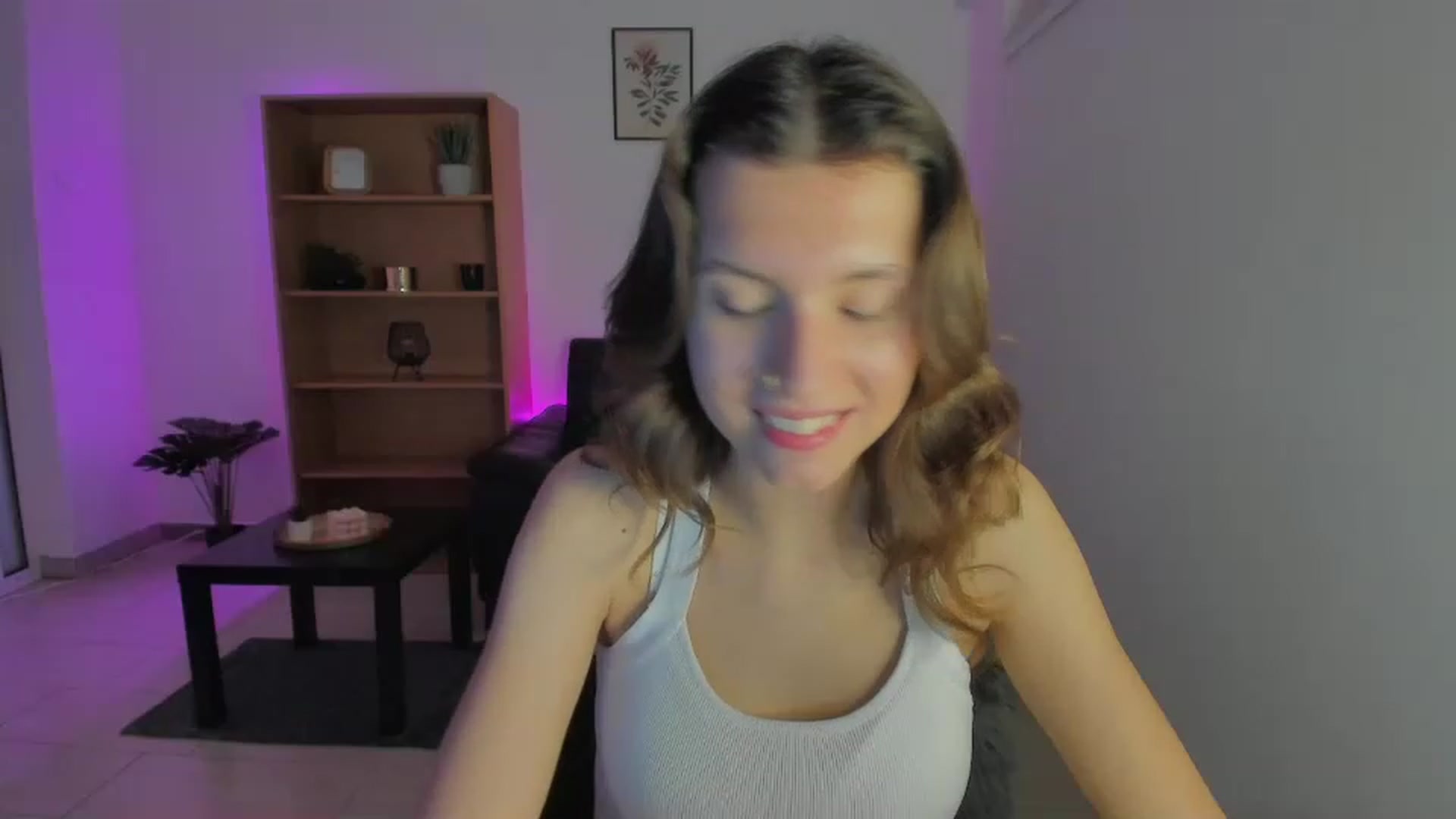 Gallery image thumbnail from SaraJaay18's myfreecams stream on, 01/09/2023, 19:10 image 18 of 20