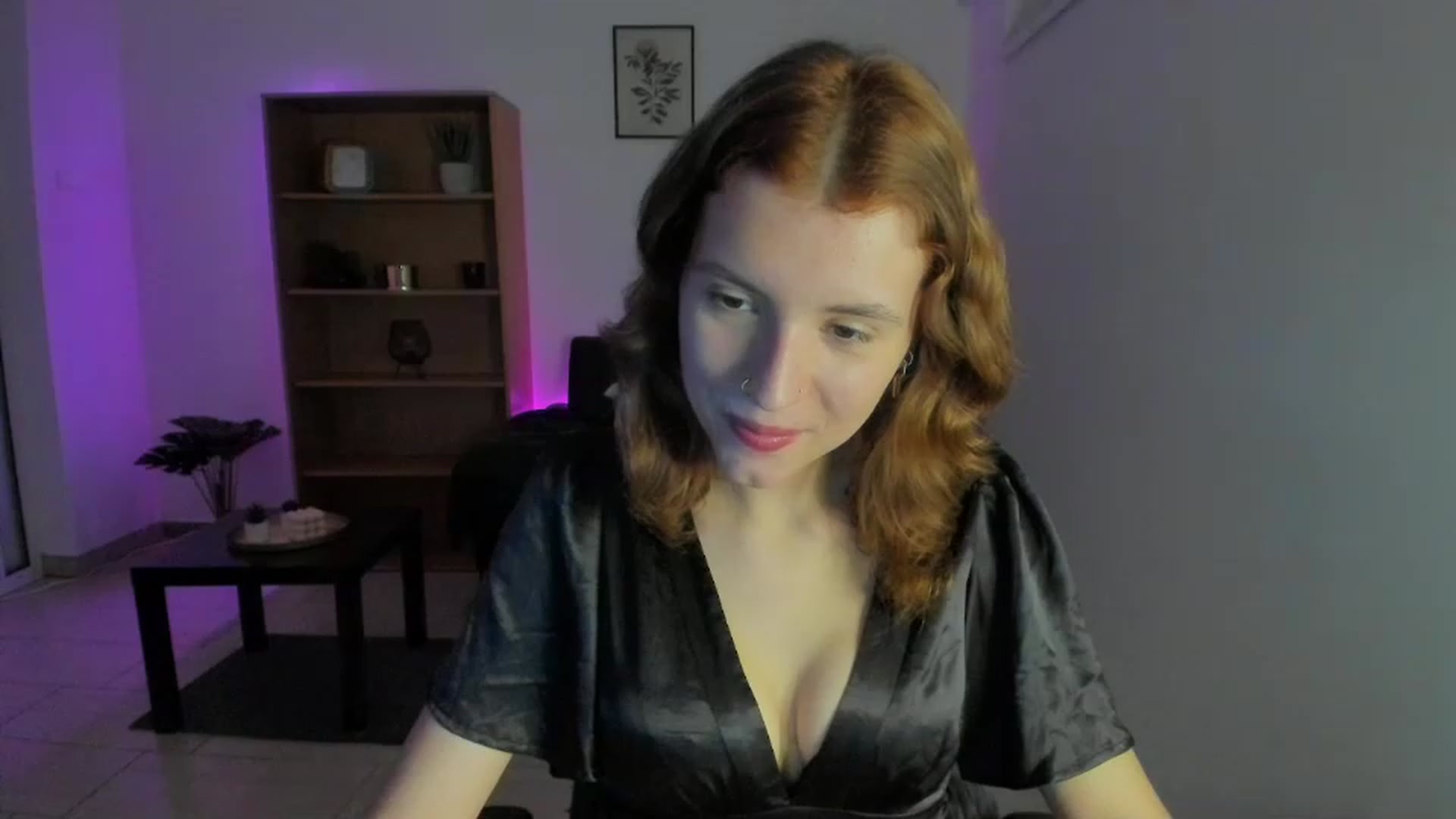 Gallery image thumbnail from SaraJaay18's myfreecams stream on, 01/16/2023, 15:11 image 2 of 20