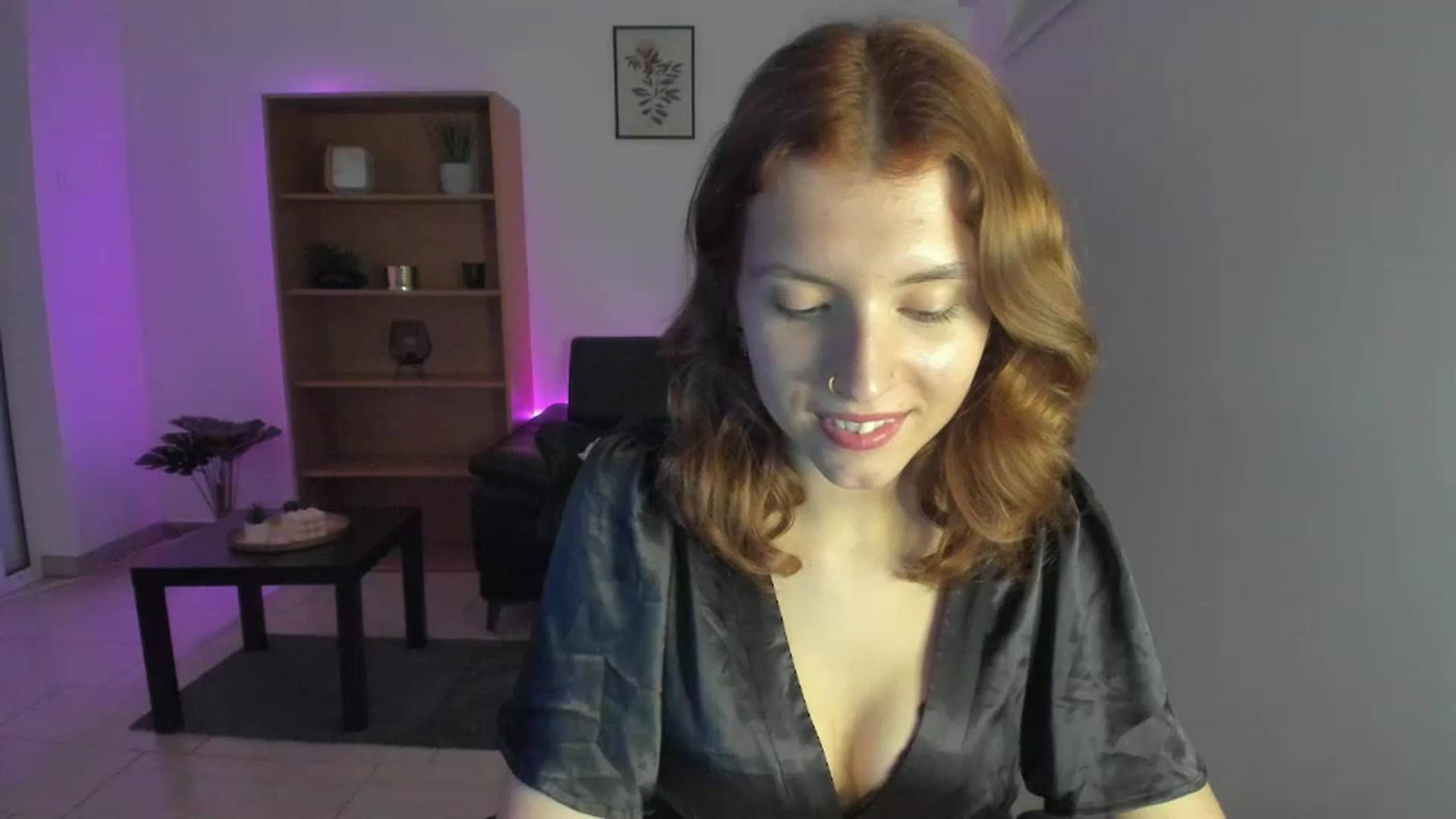 Gallery image thumbnail from SaraJaay18's myfreecams stream on, 01/16/2023, 17:15 image 8 of 20
