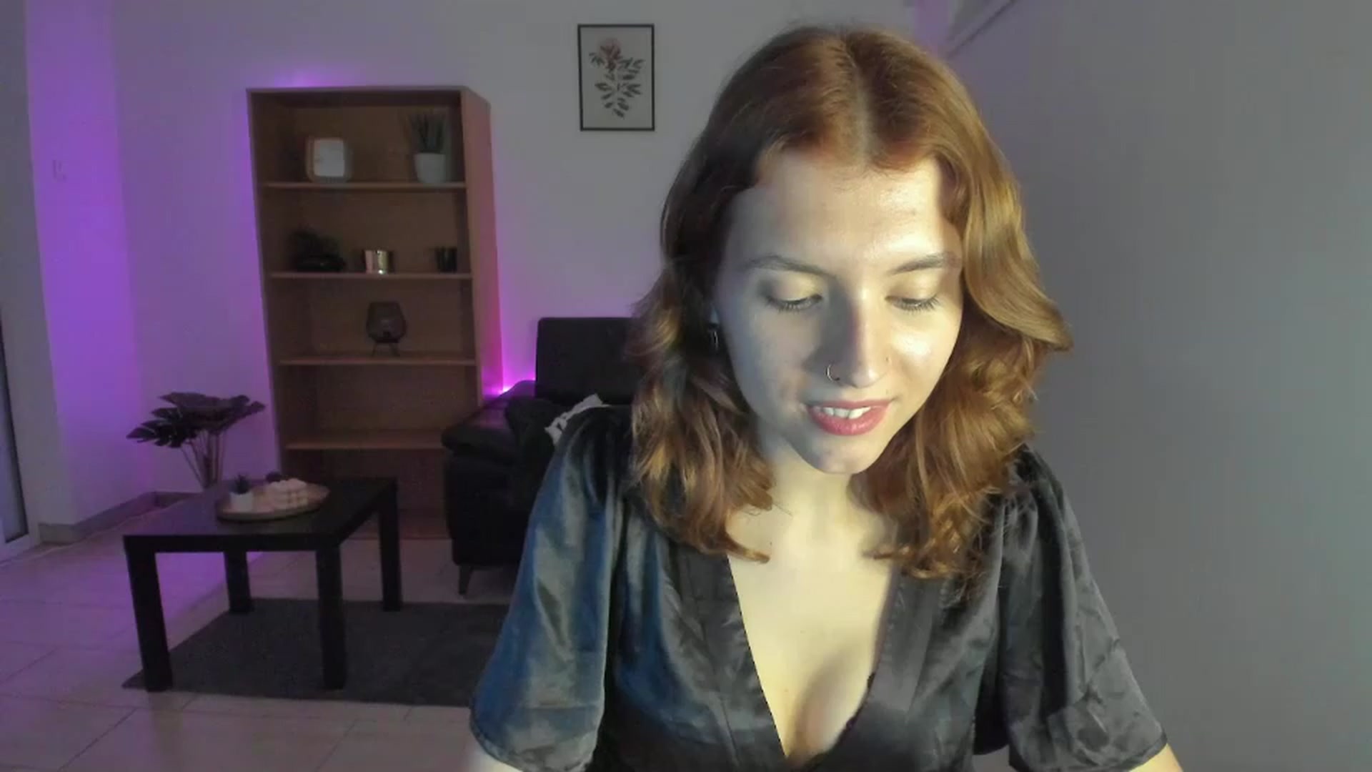Gallery image thumbnail from SaraJaay18's myfreecams stream on, 01/16/2023, 17:15 image 18 of 20