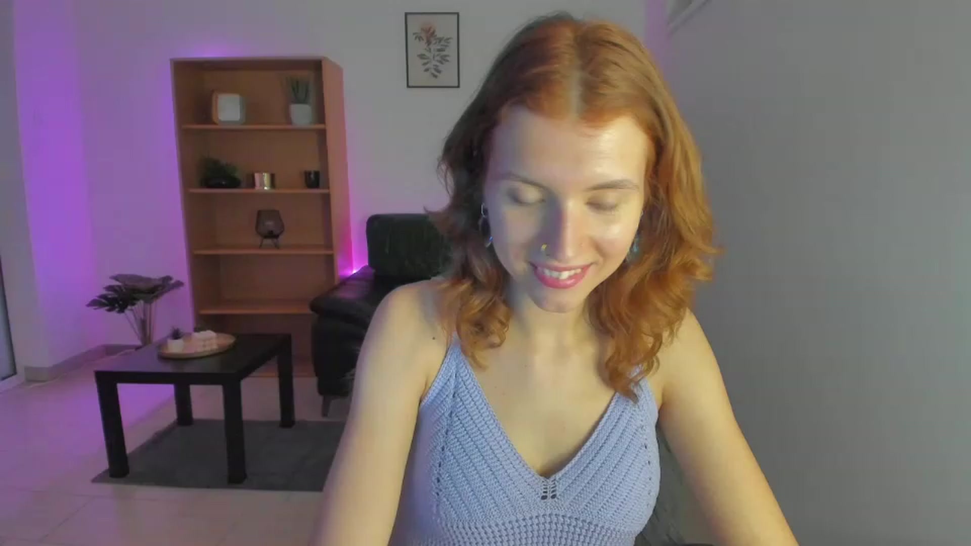 Gallery image thumbnail from SaraJaay18's myfreecams stream on, 01/18/2023, 16:19 image 5 of 20