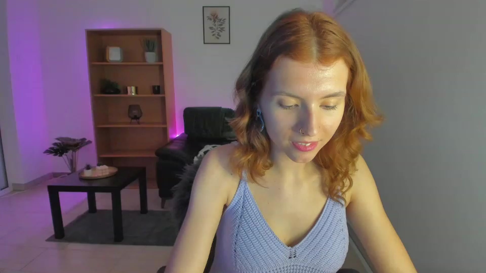 Gallery image thumbnail from SaraJaay18's myfreecams stream on, 01/18/2023, 16:19 image 13 of 20