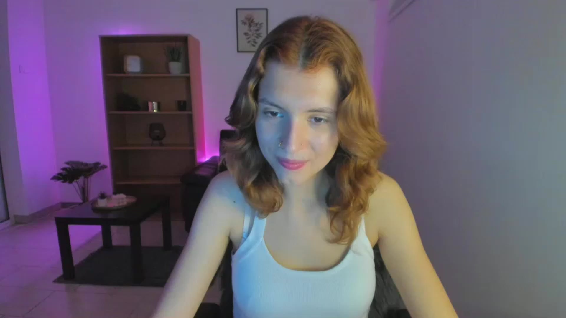 Gallery image thumbnail from SaraJaay18's myfreecams stream on, 01/19/2023, 17:37 image 1 of 20