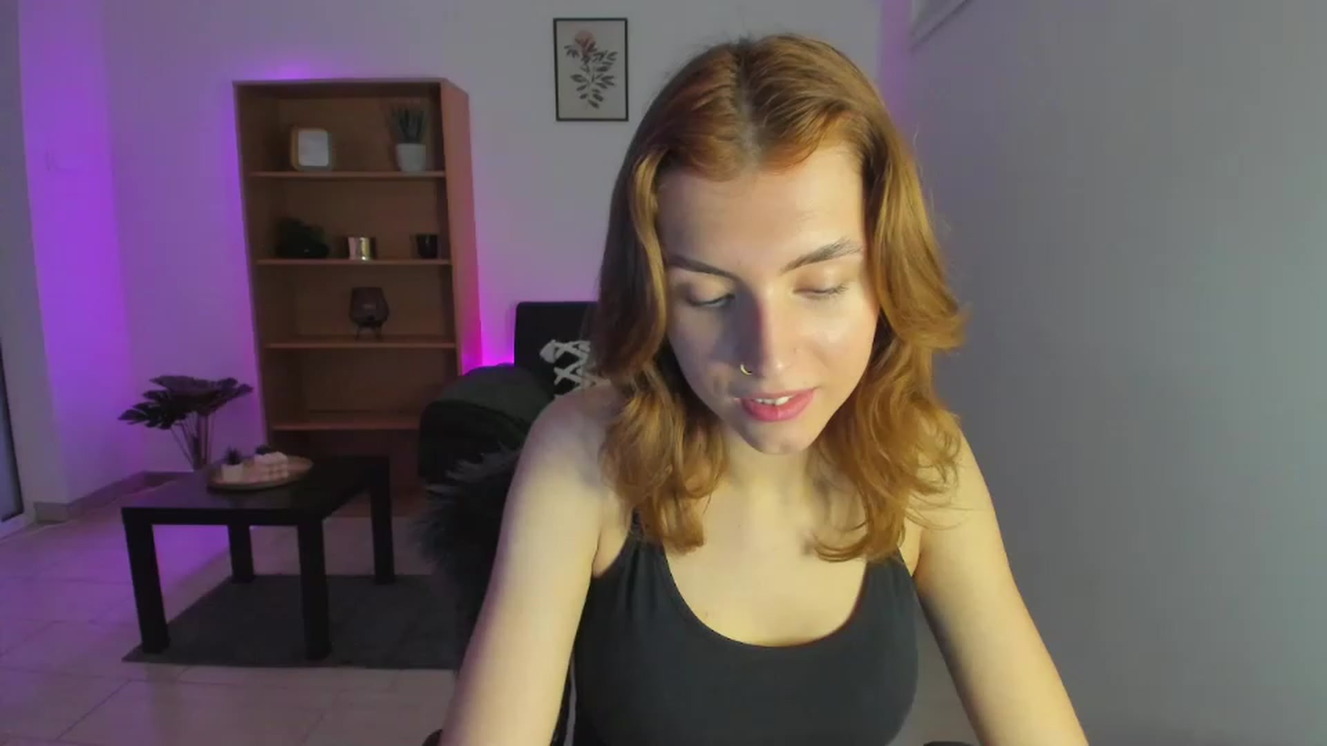 Gallery image thumbnail from SaraJaay18's myfreecams stream on, 01/28/2023, 13:57 image 1 of 20