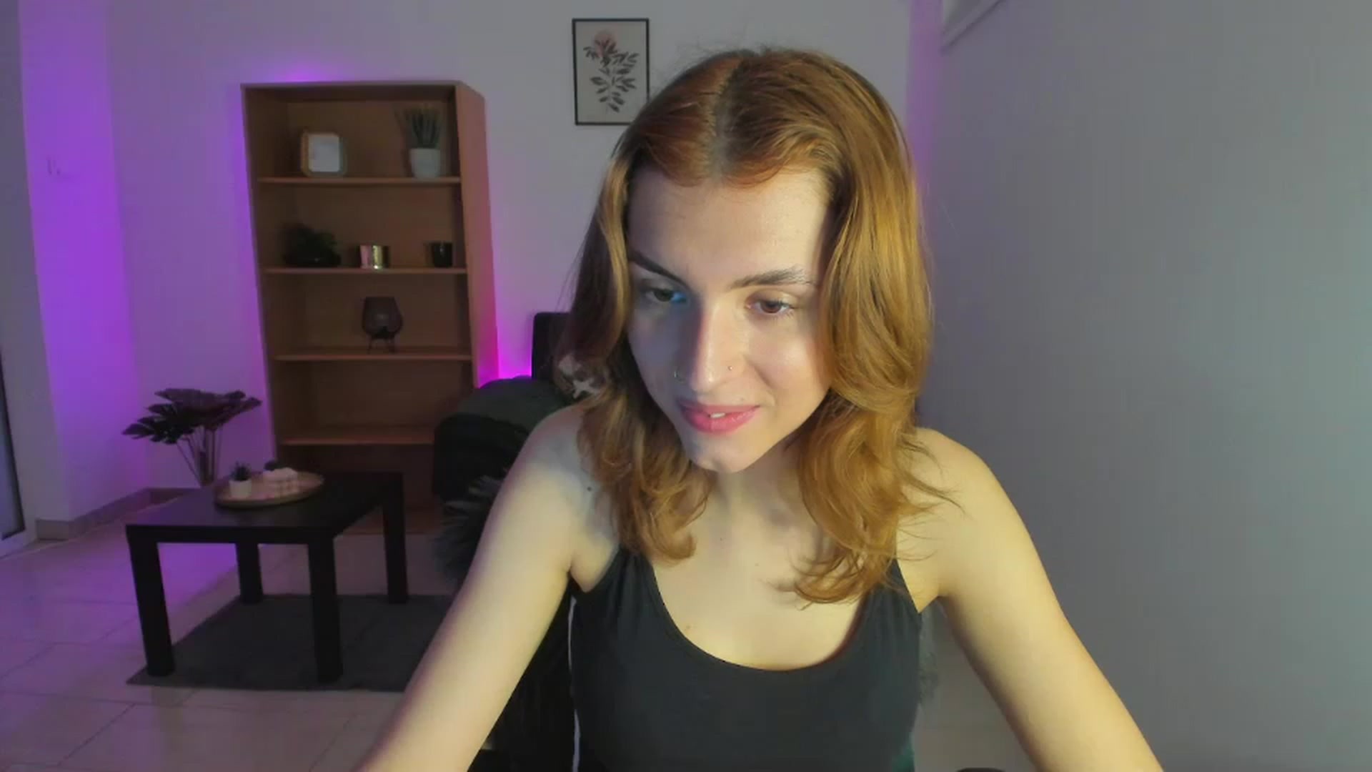 Gallery image thumbnail from SaraJaay18's myfreecams stream on, 01/28/2023, 13:57 image 3 of 20