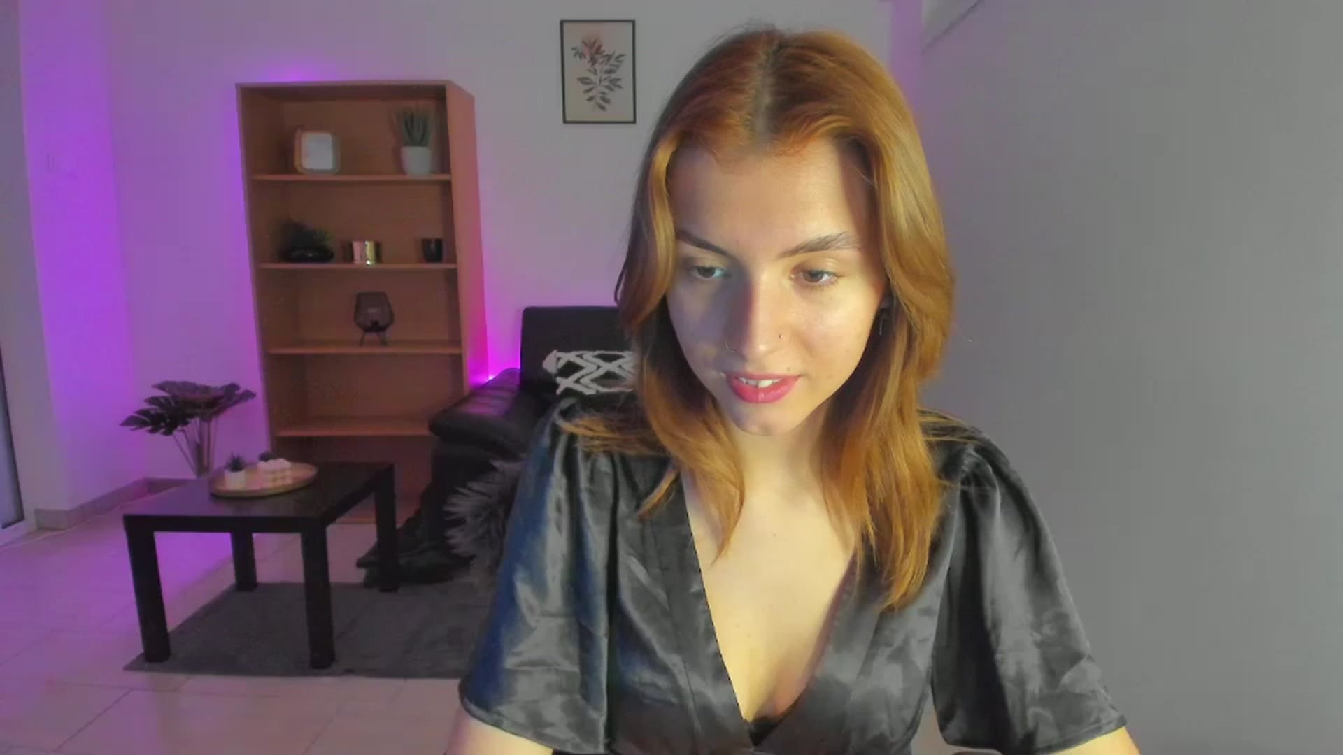 Gallery image thumbnail from SaraJaay18's myfreecams stream on, 01/29/2023, 10:42 image 16 of 20