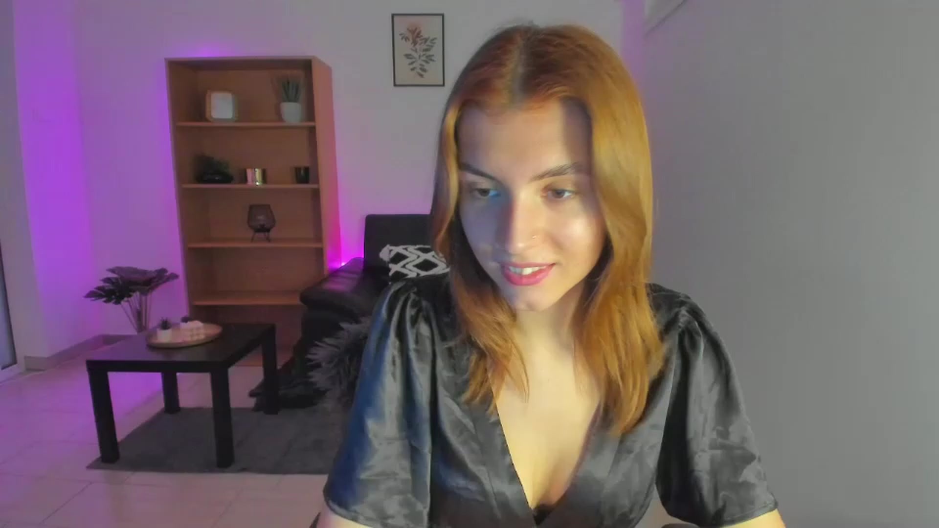 Gallery image thumbnail from SaraJaay18's myfreecams stream on, 01/29/2023, 10:42 image 19 of 20