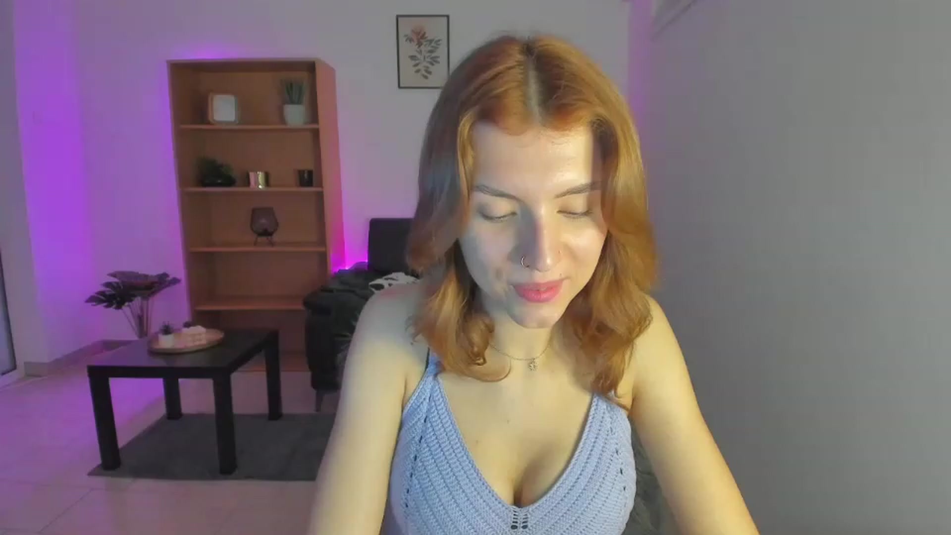 Gallery image thumbnail from SaraJaay18's myfreecams stream on, 02/02/2023, 16:13 image 11 of 20