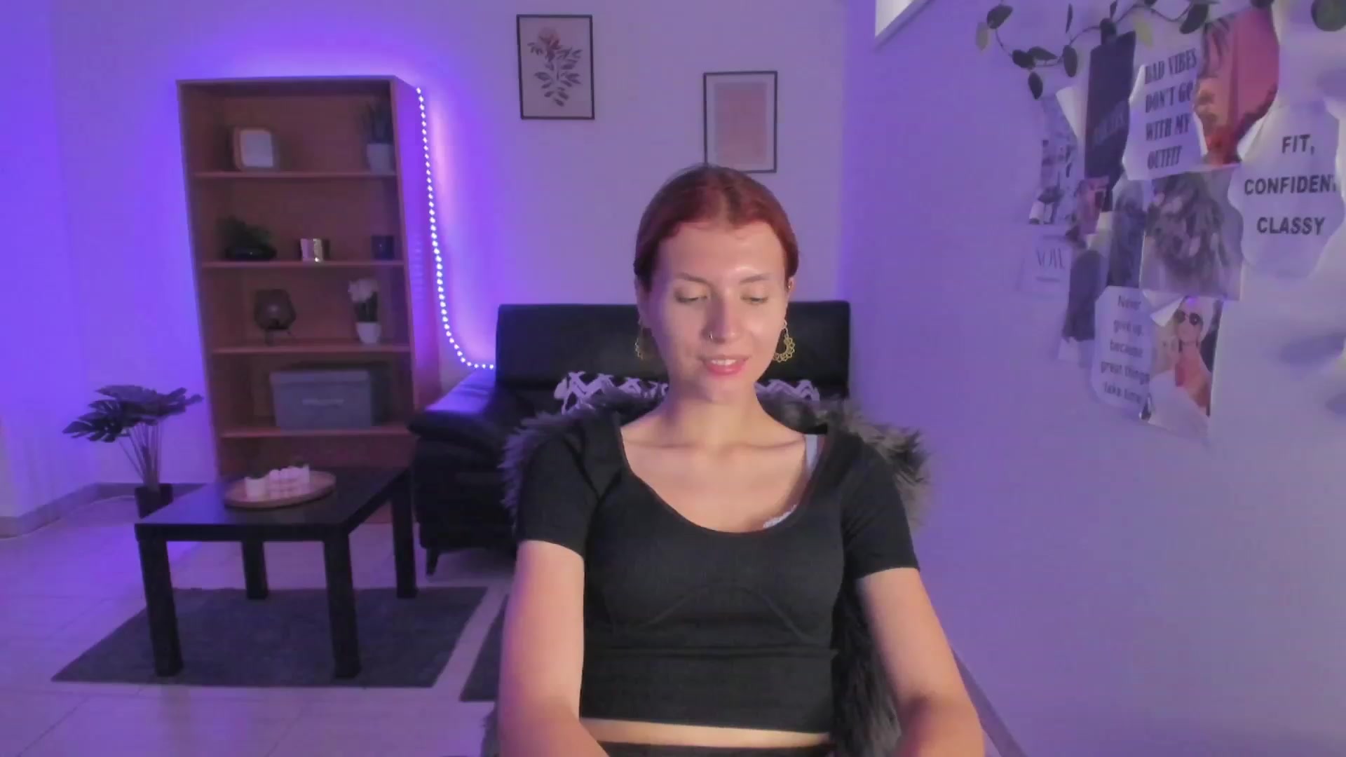 Gallery image thumbnail from SaraJaay18's myfreecams stream on, 07/28/2023, 11:26 image 8 of 20