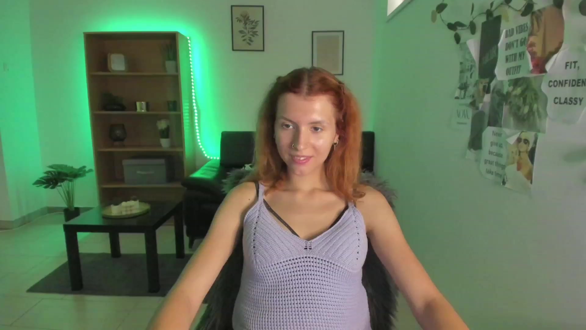 Gallery image thumbnail from SaraJaay18's myfreecams stream on, 08/09/2023, 13:01 image 1 of 20
