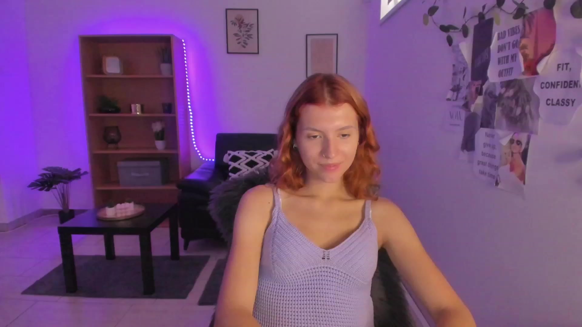 Gallery image thumbnail from SaraJaay18's myfreecams stream on, 09/02/2023, 12:12 image 16 of 20