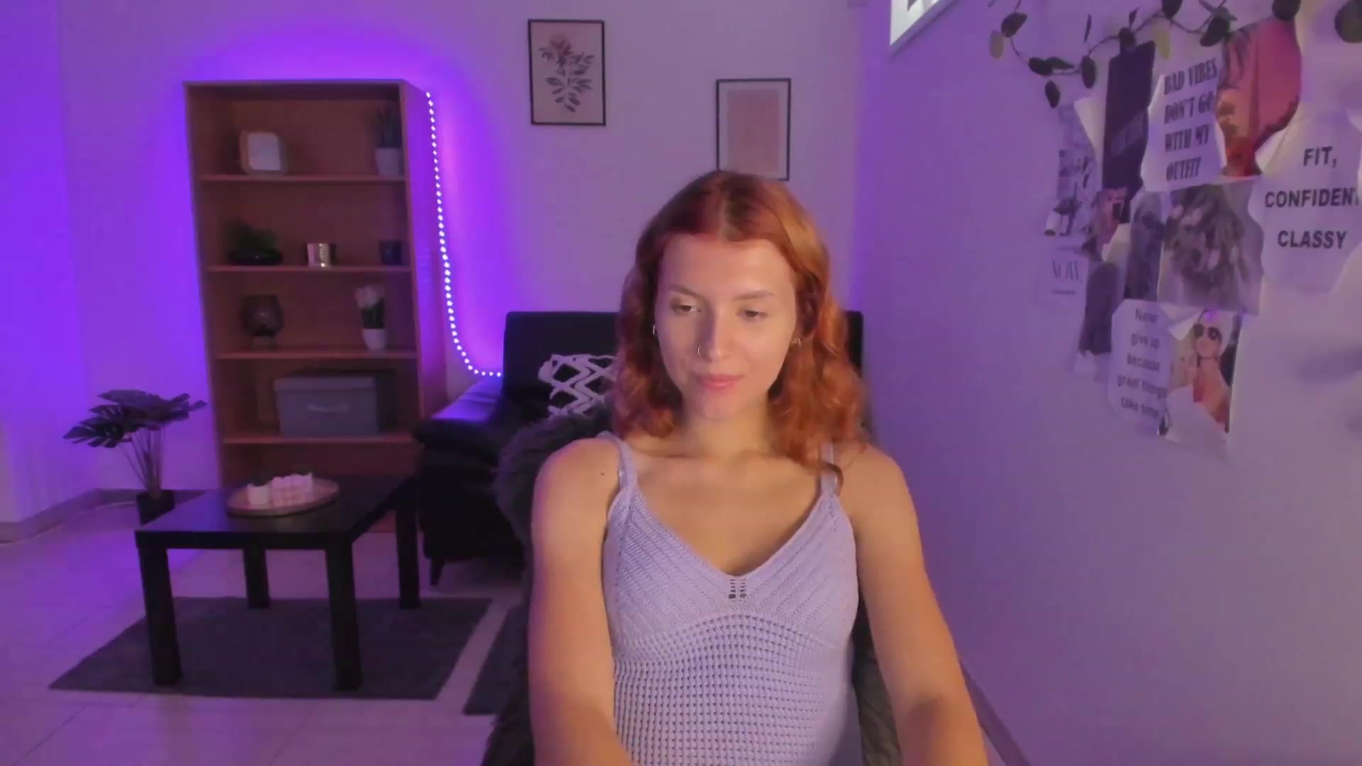 Gallery image thumbnail from SaraJaay18's myfreecams stream on, 09/02/2023, 14:50 image 11 of 20