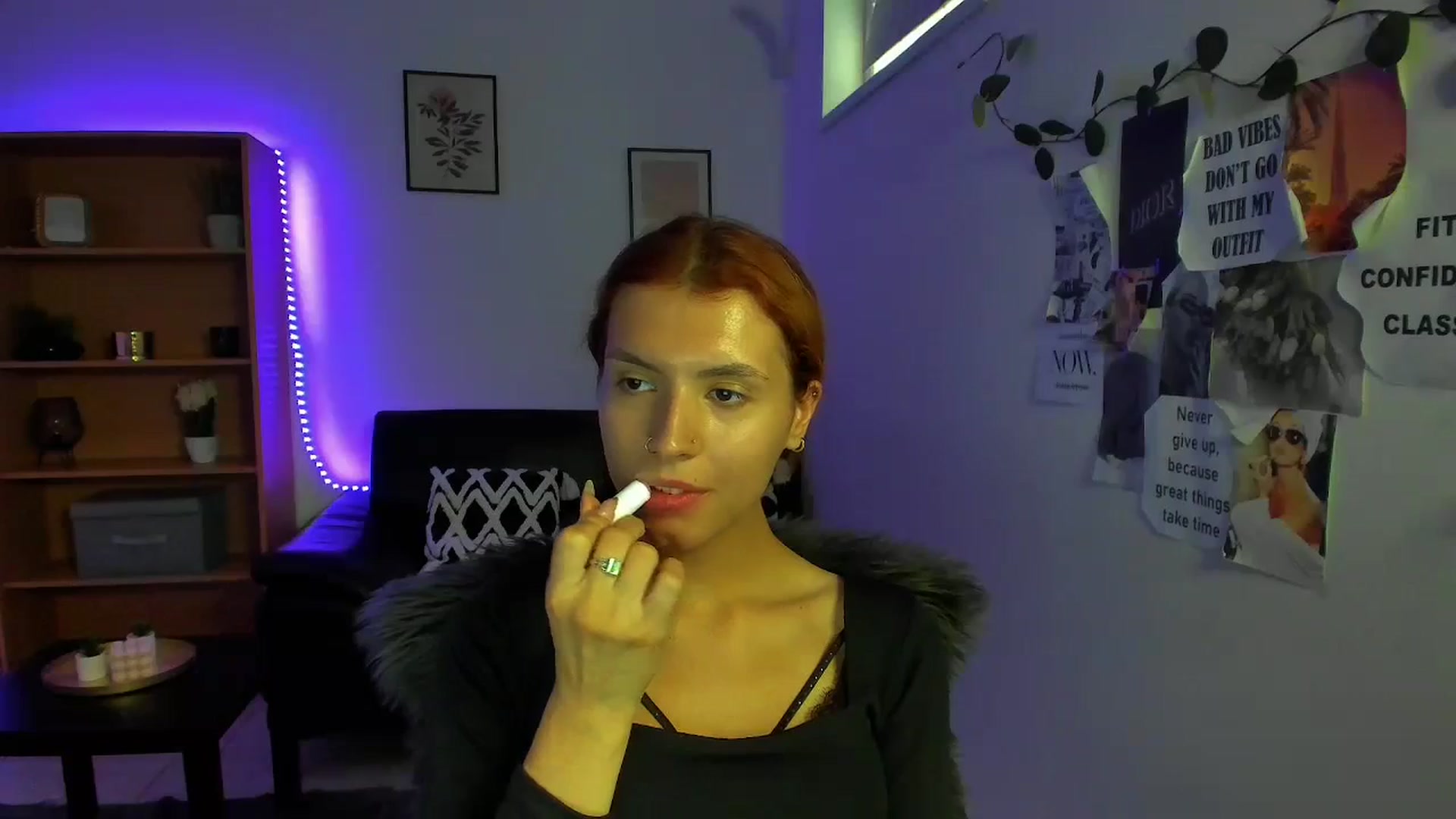 Gallery image thumbnail from SaraJaay18's myfreecams stream on, 09/09/2023, 13:17 image 11 of 20