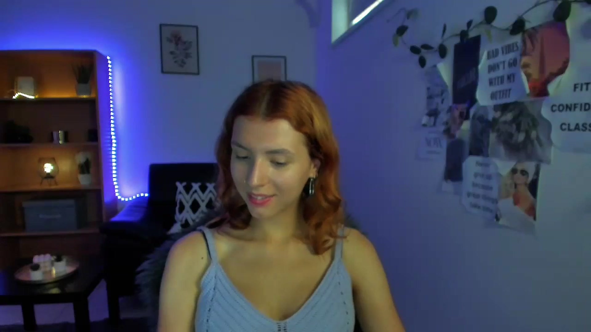 Gallery image thumbnail from SaraJaay18's myfreecams stream on, 09/12/2023, 09:14 image 6 of 20