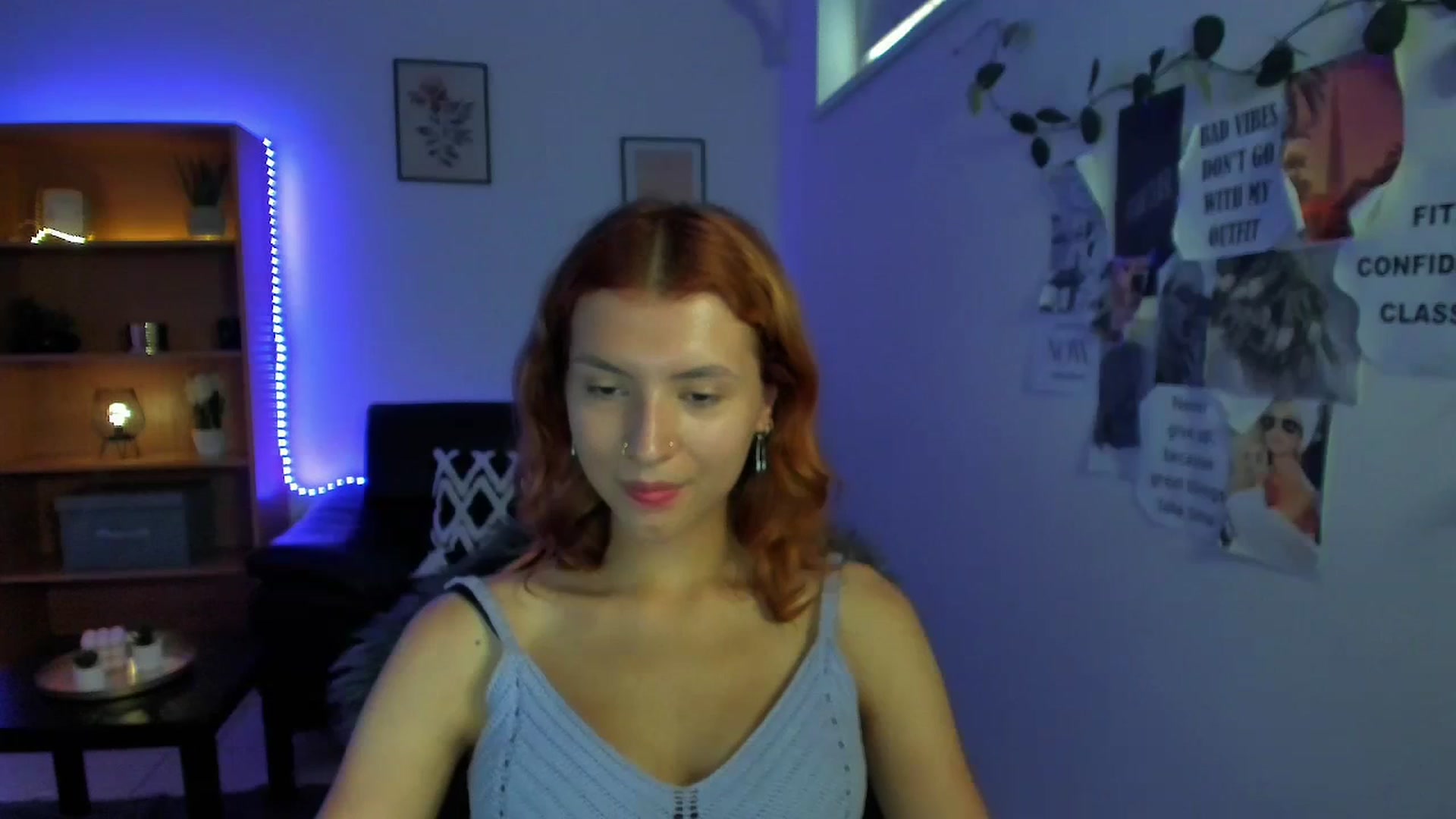 Gallery image thumbnail from SaraJaay18's myfreecams stream on, 09/12/2023, 09:14 image 16 of 20