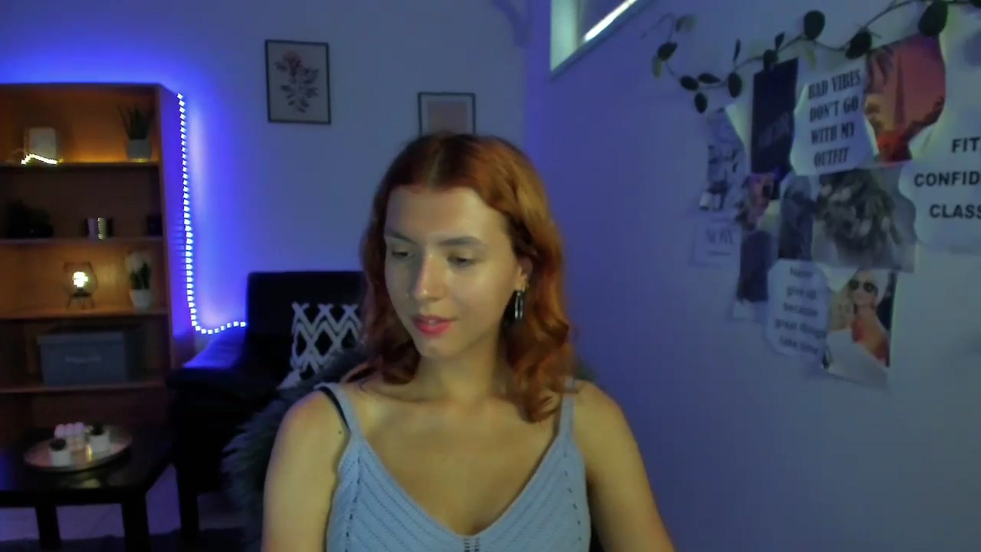 Gallery image thumbnail from SaraJaay18's myfreecams stream on, 09/12/2023, 09:14 image 11 of 20