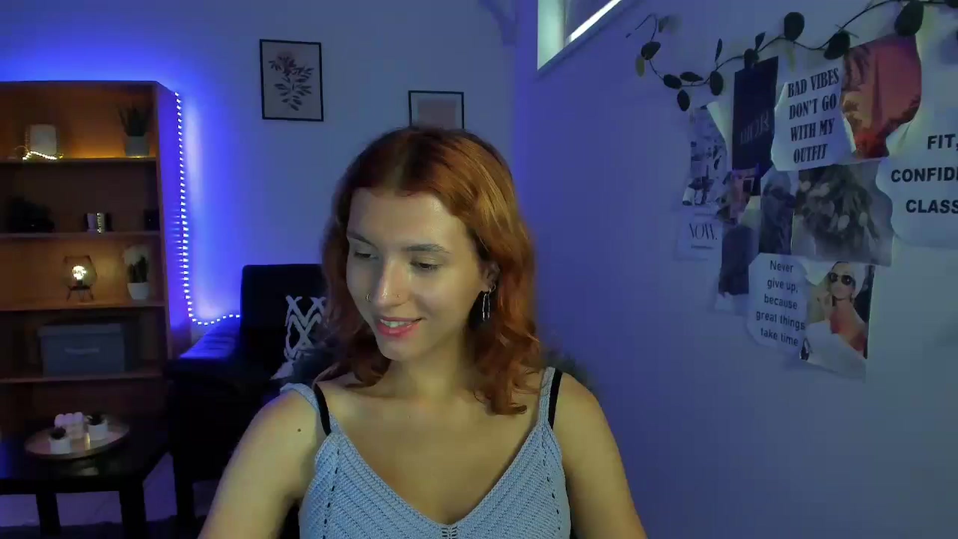 Gallery image thumbnail from SaraJaay18's myfreecams stream on, 09/12/2023, 11:36 image 5 of 20
