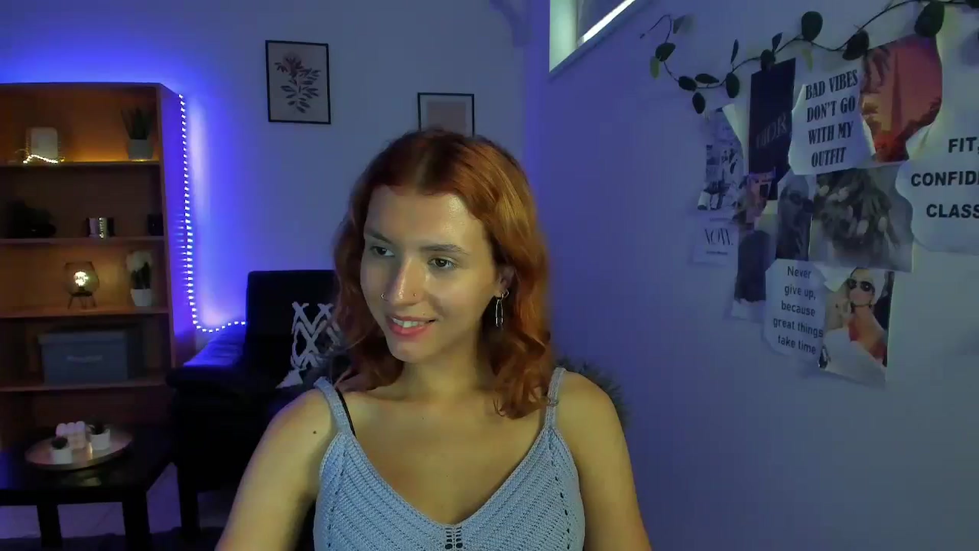 Gallery image thumbnail from SaraJaay18's myfreecams stream on, 09/12/2023, 12:21 image 16 of 20