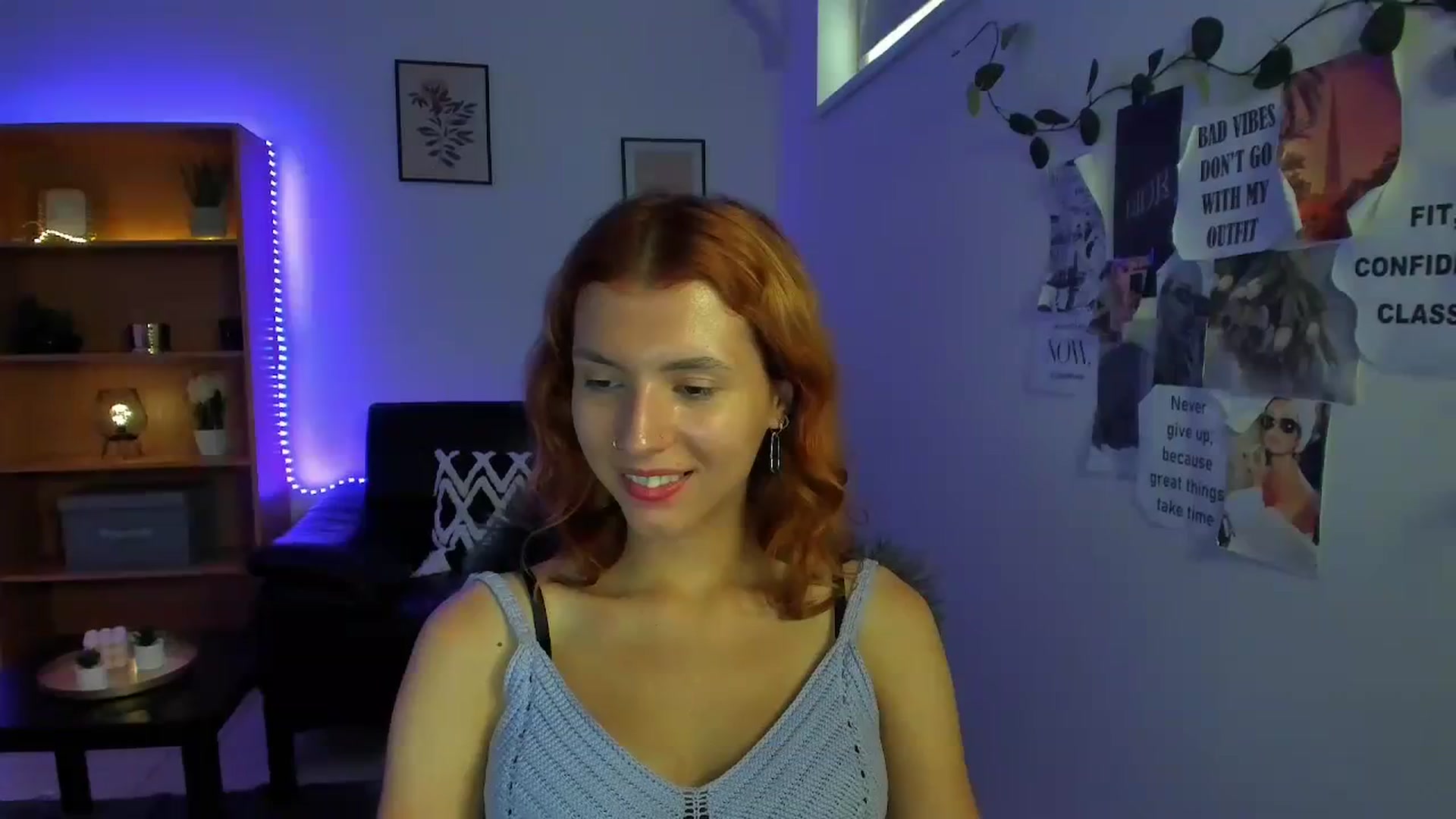 Gallery image thumbnail from SaraJaay18's myfreecams stream on, 09/12/2023, 12:21 image 20 of 20