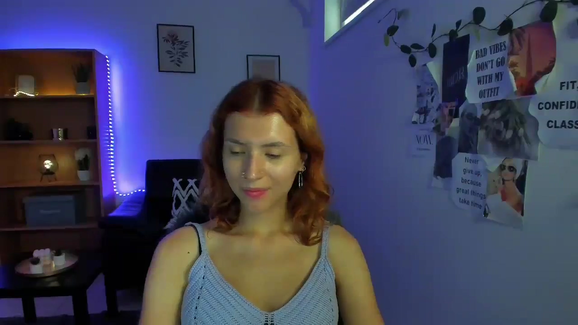 Gallery image thumbnail from SaraJaay18's myfreecams stream on, 09/12/2023, 13:07 image 4 of 20