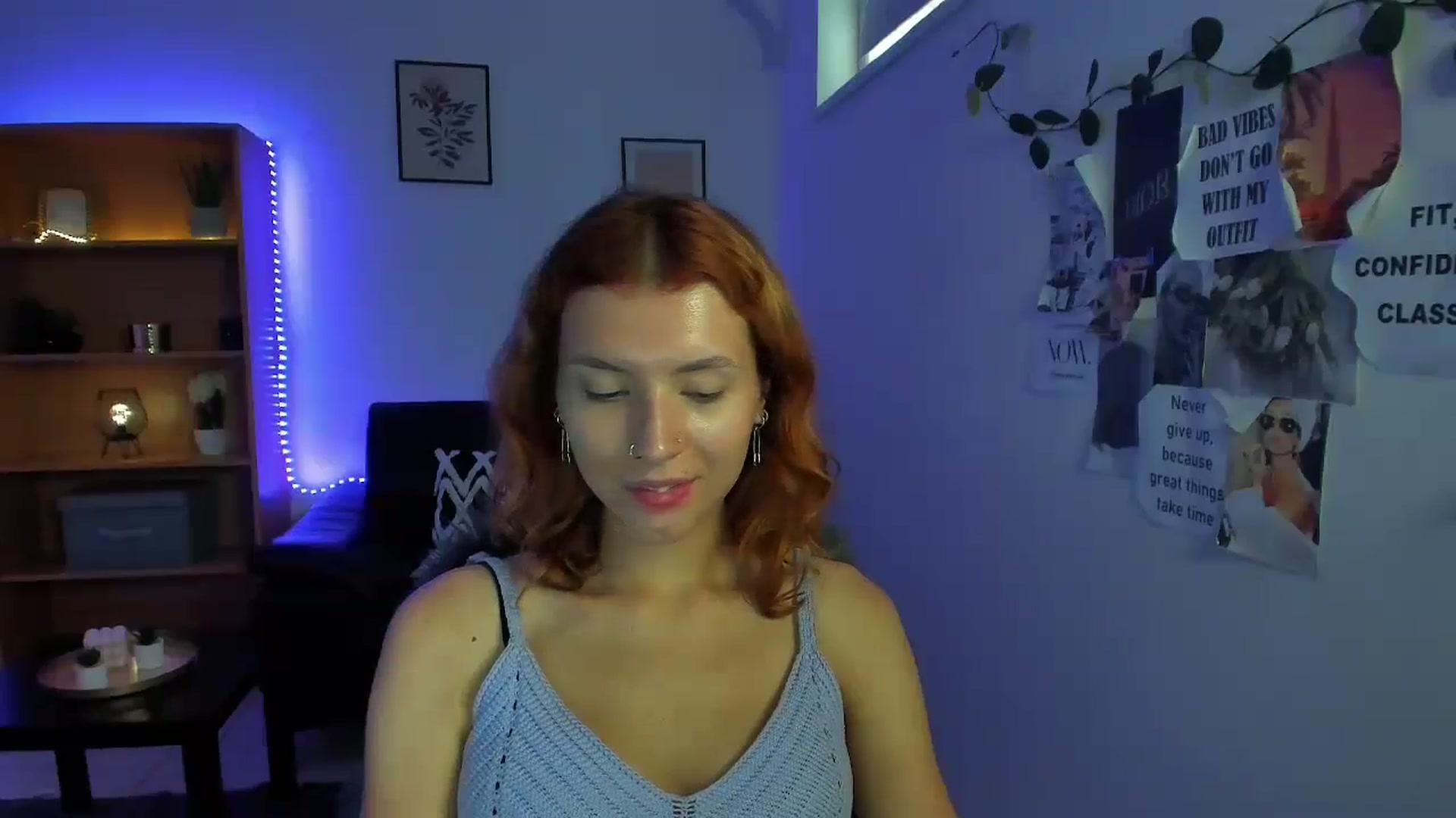 Gallery image thumbnail from SaraJaay18's myfreecams stream on, 09/12/2023, 13:07 image 2 of 20