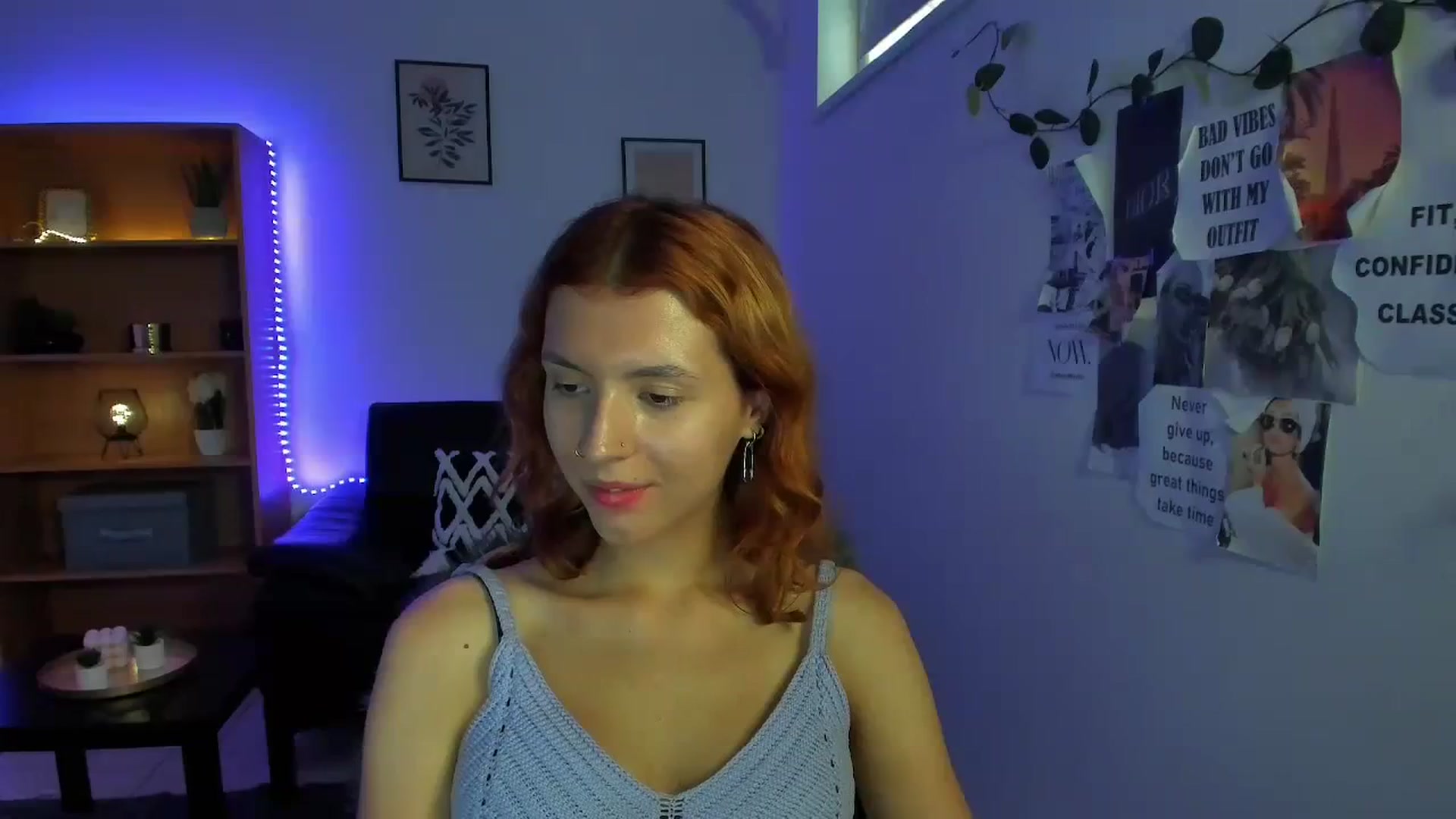 Gallery image thumbnail from SaraJaay18's myfreecams stream on, 09/12/2023, 13:07 image 17 of 20