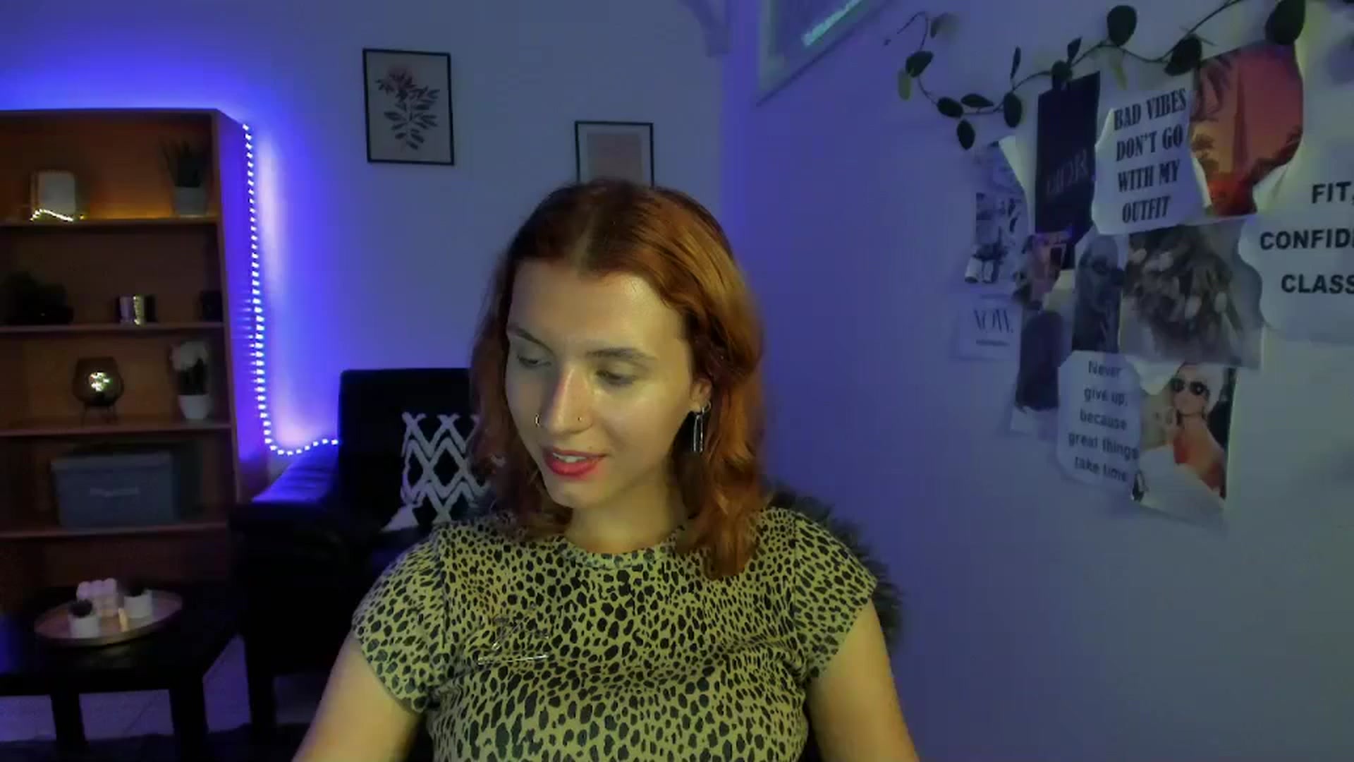 Gallery image thumbnail from SaraJaay18's myfreecams stream on, 09/13/2023, 17:11 image 15 of 20