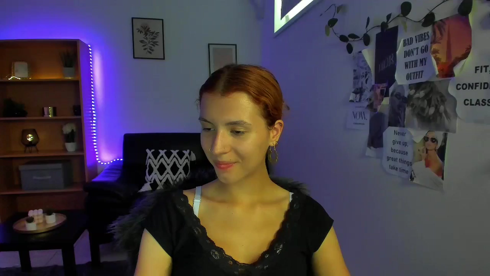 Gallery image thumbnail from SaraJaay18's myfreecams stream on, 09/14/2023, 15:50 image 6 of 20