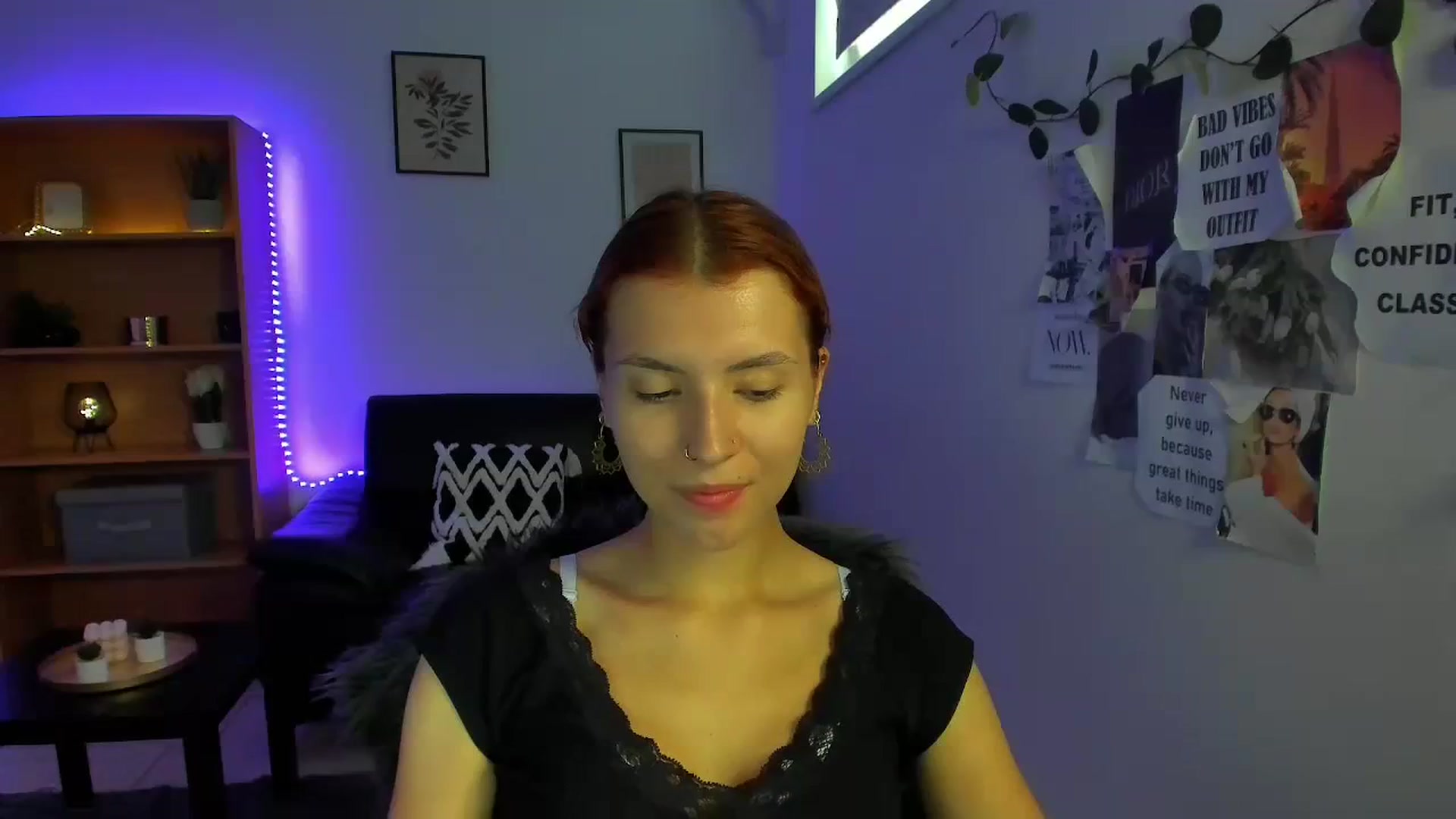 Gallery image thumbnail from SaraJaay18's myfreecams stream on, 09/14/2023, 15:50 image 1 of 20