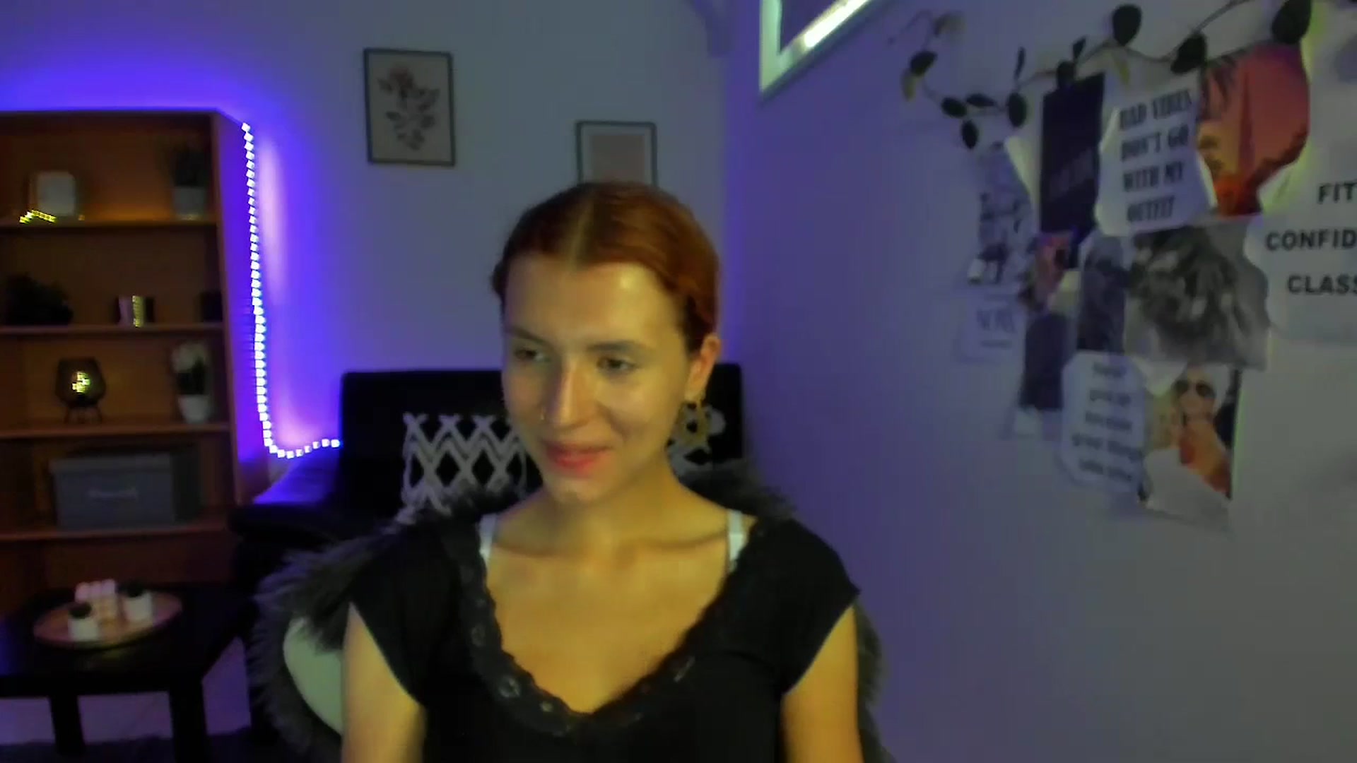 Gallery image thumbnail from SaraJaay18's myfreecams stream on, 09/14/2023, 16:26 image 3 of 20